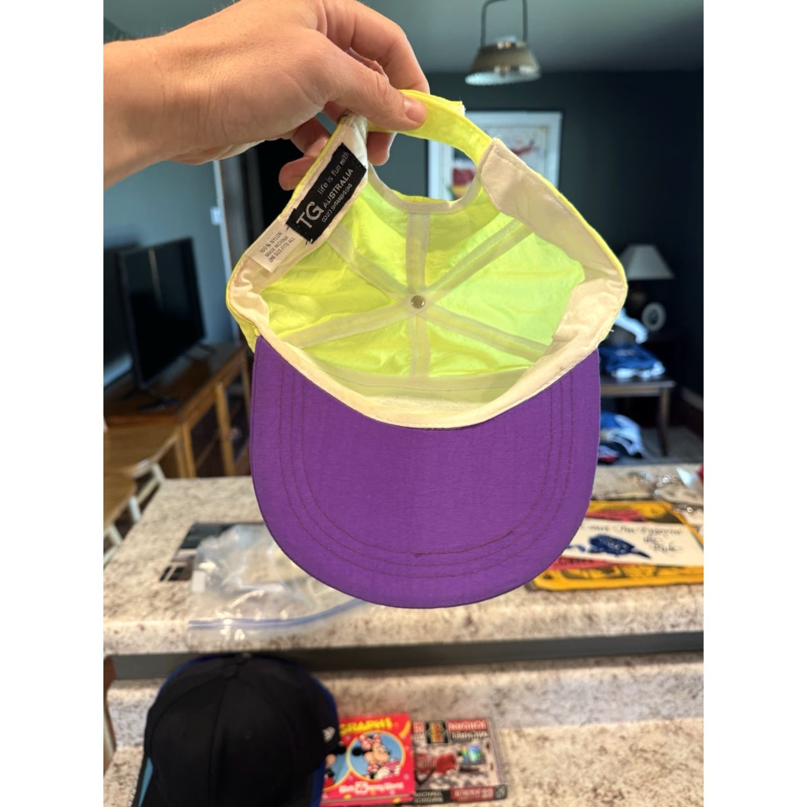Vintage VINTAGE Beagle Boys Inc. 90s Nylon Strapback Hat Cap TG Australia 5 Panel Yellow Casual Men One Size Adjustable Lightwear Cartoon Size ONE SIZE - 4 Thumbnail