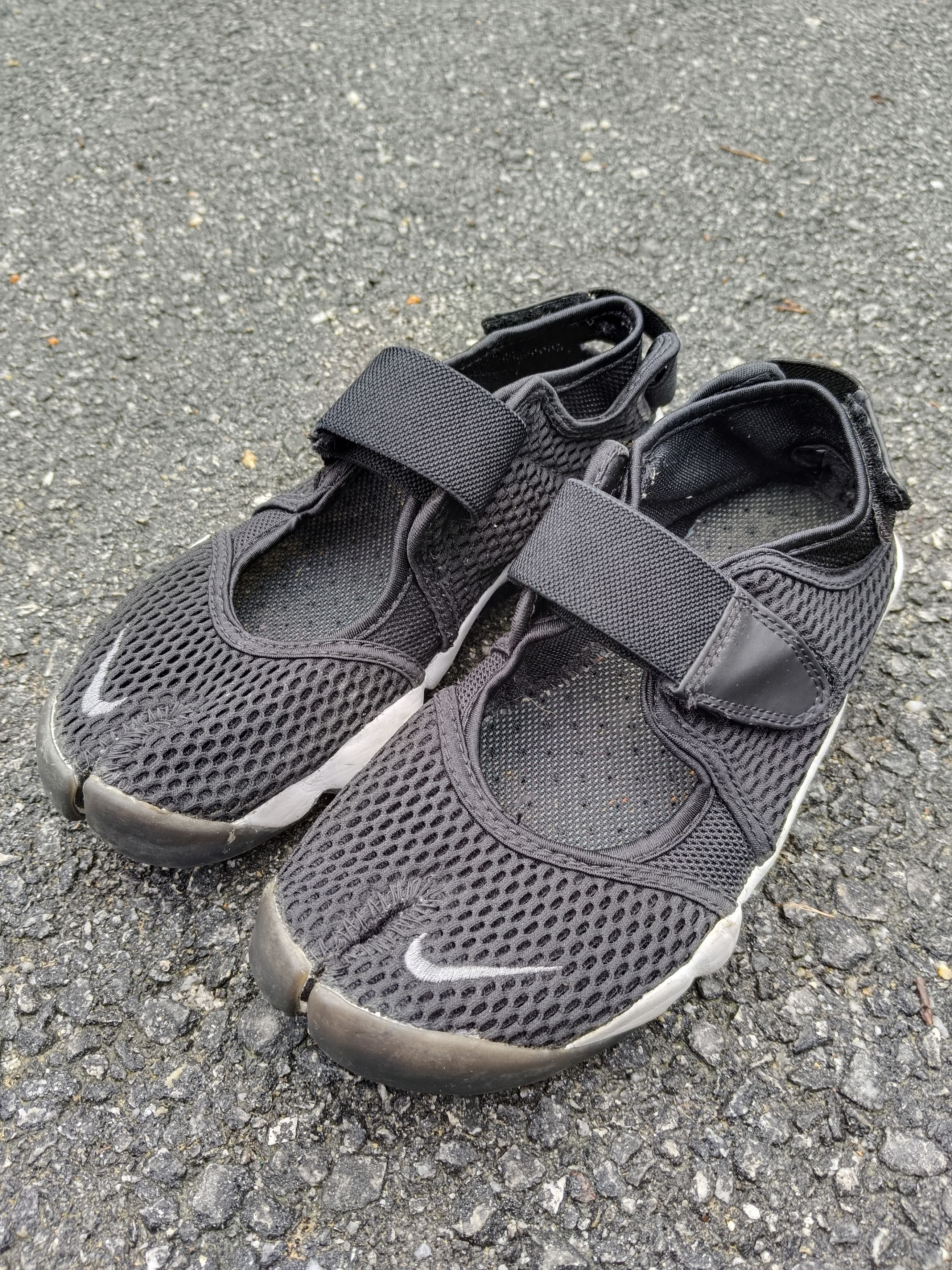 Hypebeast × Nike NIKE TABI SANDALS Size US 6 / IT 36 - 2 Thumbnail