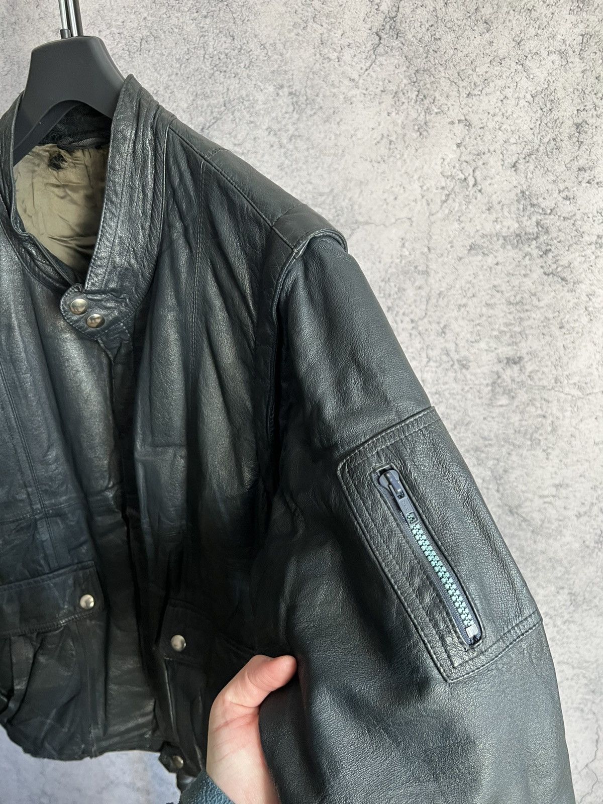 Genuine Leather Vintage Genuine Leather Bomber Jacket 90s Transformer Vest Size US L / EU 52-54 / 3 - 10 Thumbnail