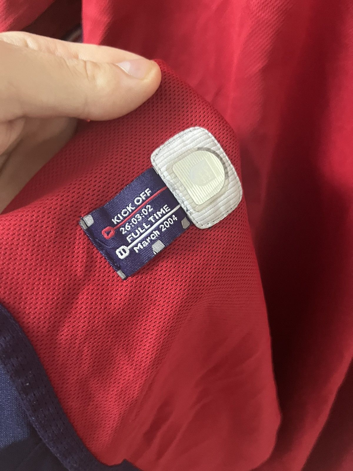 Vintage Umbro England 2004 Reversible Jersey Size US L / EU 52-54 / 3 - 6 Thumbnail