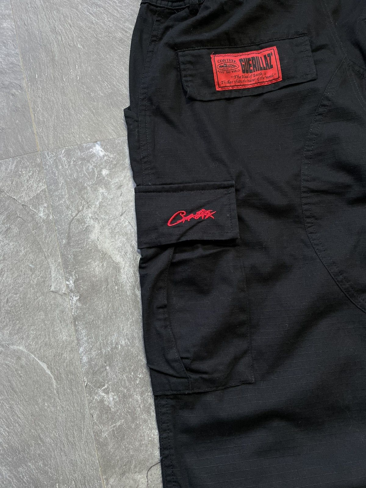 Corteiz Vintage Corteiz Cargo Pants Black Big Logo Red Size US 34 / EU 50 - 7 Thumbnail