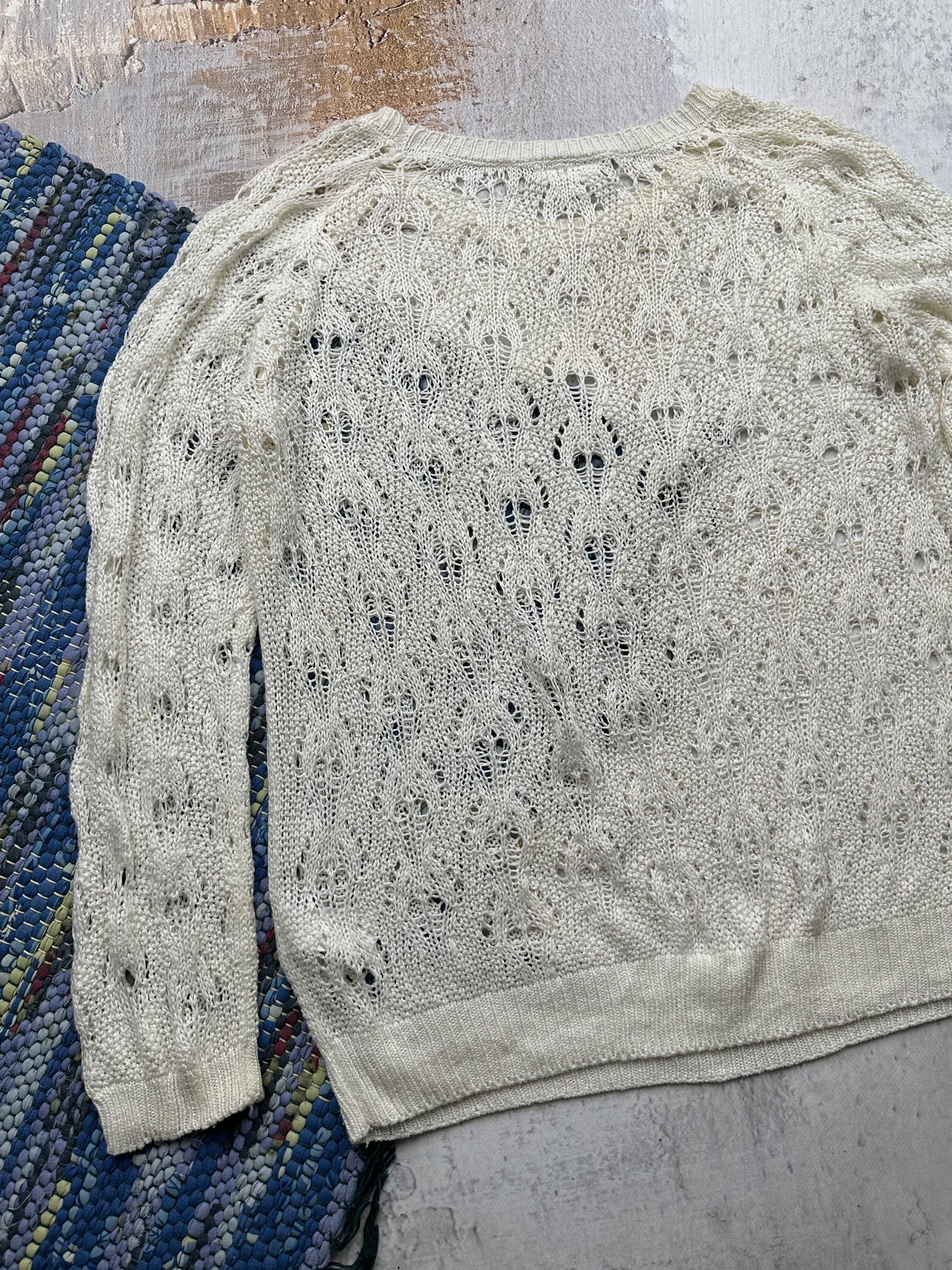 Japanese Brand Vintage Mesh Knit Sweater A602(48)D15 Size US XS / EU 42 / 0 - 9 Thumbnail