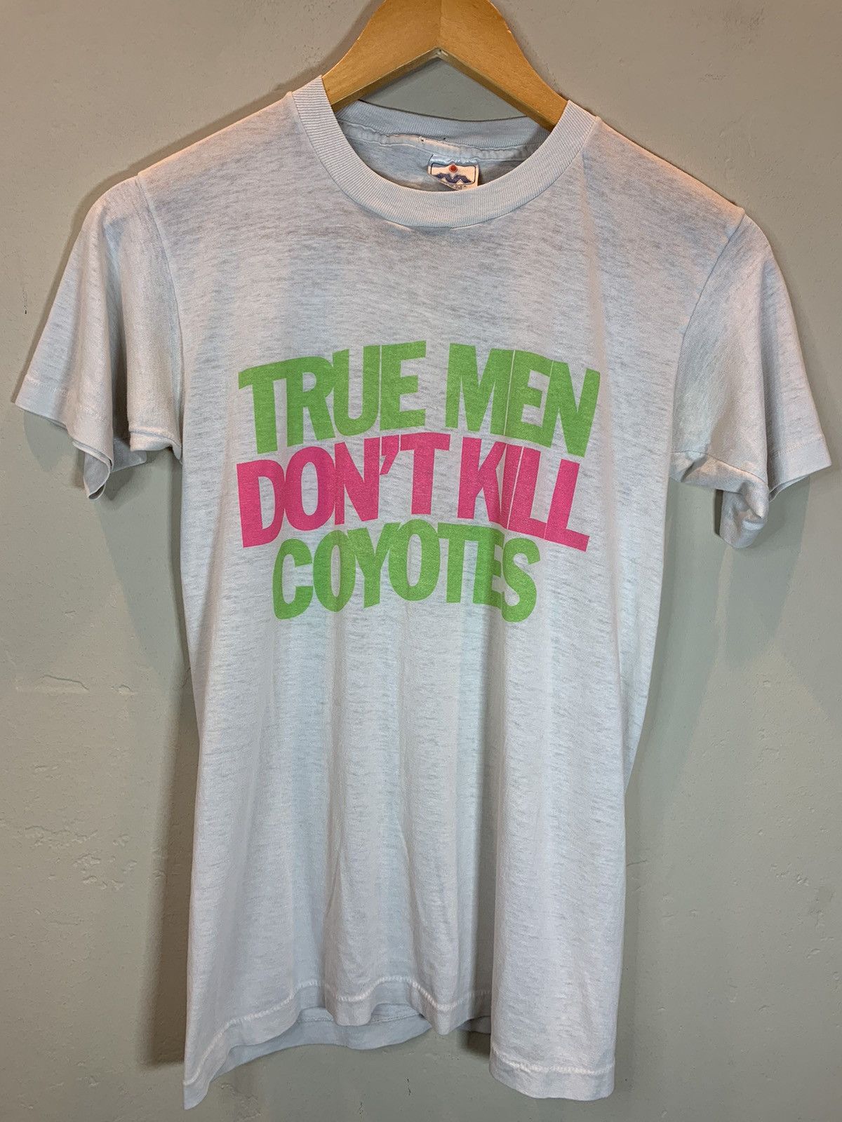 Band Tees × Vintage *RARE* Vintage 1984 Red Hot Chili Peppers RHCP Coyotes Shirt Size US M / EU 48-50 / 2 - 1 Thumbnail