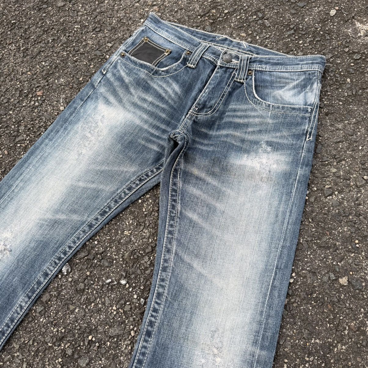 Japanese Brand W31 VINTAGE TRIM FLARE FADED DENIM JEAN PANTS Size US 31 - 6 Thumbnail