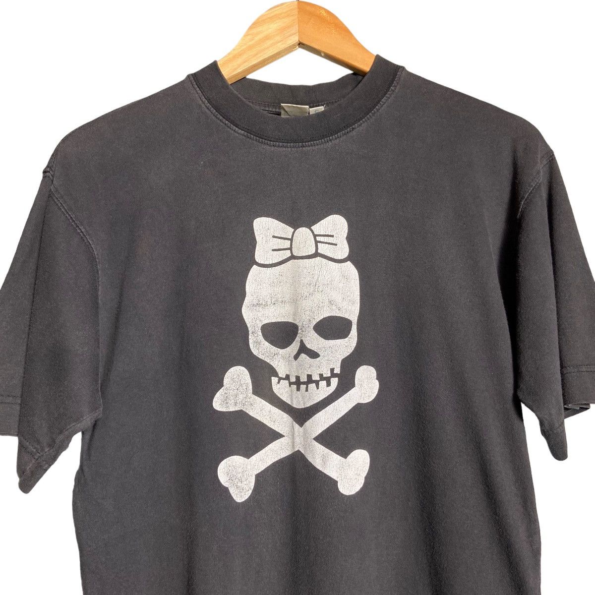 Vintage Vintage Skull Ribbon Graphic Tee Size US M / EU 48-50 / 2 - 1 Thumbnail