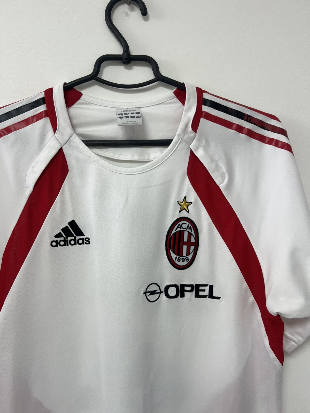 Adidas × Vintage Ac Milan 2005-06 Football Shirt Adidas Soccer Jersey sz M Size US M / EU 48-50 / 2 - 14 Thumbnail