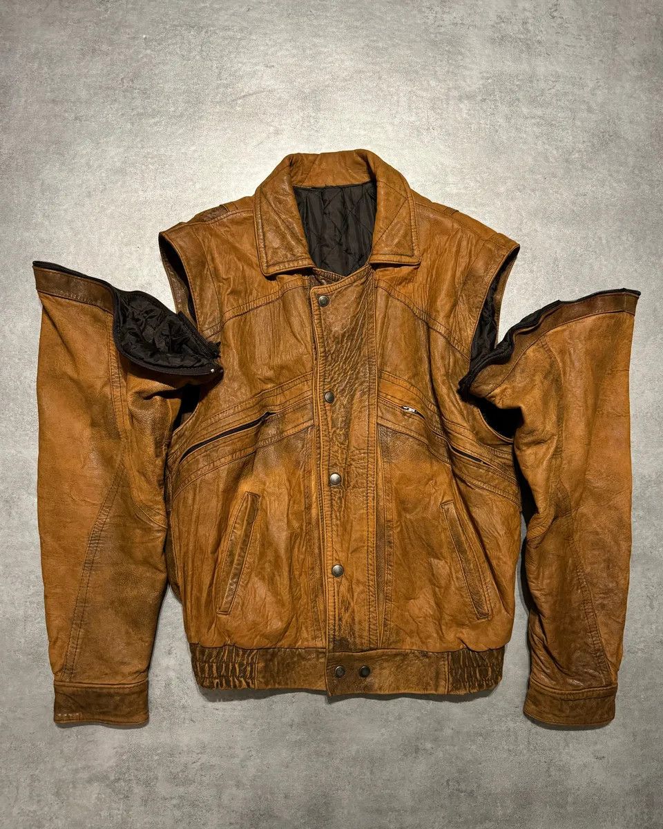 Studio D'Artisan 1990s Artisanal French Eroded Brown Leather Jacket with Detachable Sleeves Size US M / EU 48-50 / 2 - 2 Thumbnail