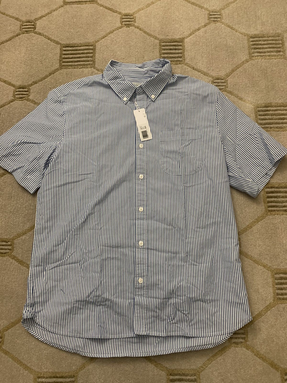 Outerknown Atlantic Poplin Short Sleeve Button Up Size US M / EU 48-50 / 2 - 1 Thumbnail