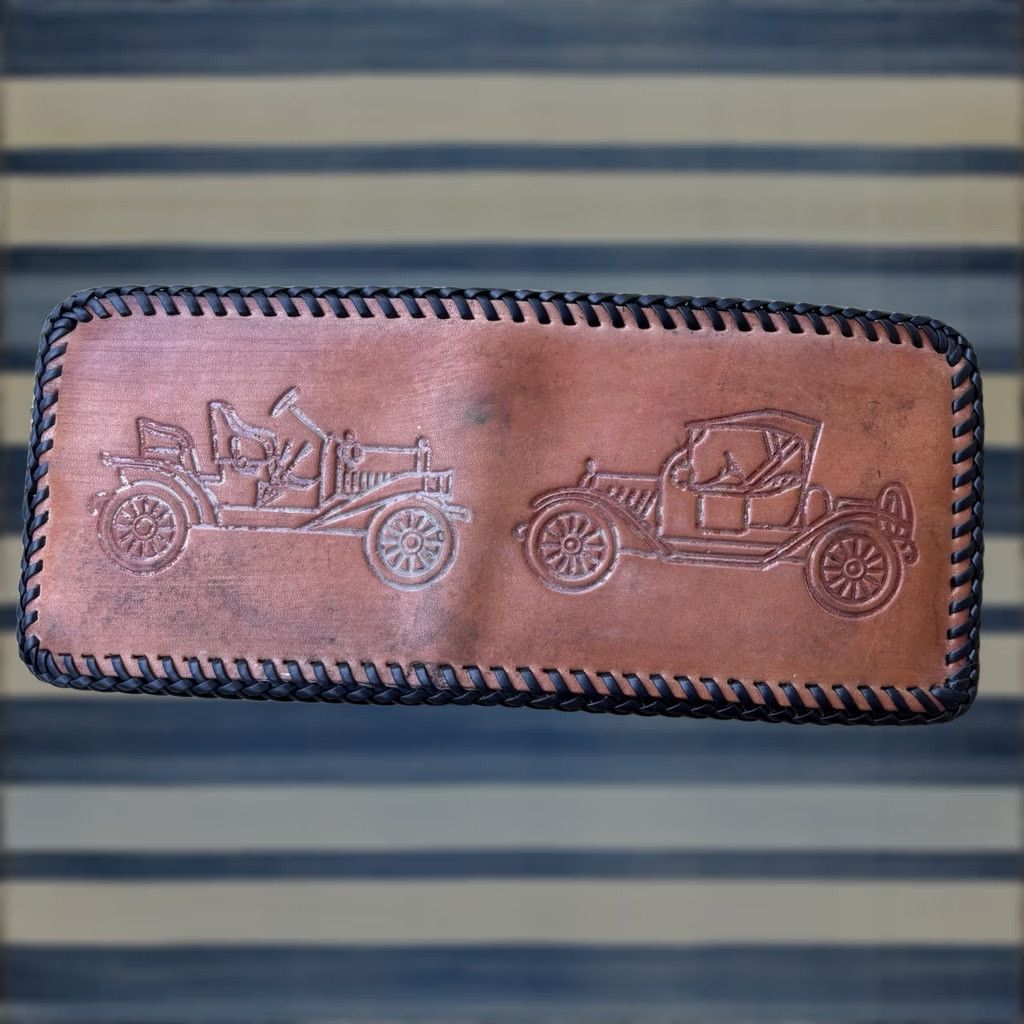 Vintage VINTAGE Leather Wallet Hand Tooled Bi-Fold Handmade Whipstitch Tractor Farmer Men Brown Wallet Size ONE SIZE - 1 Thumbnail
