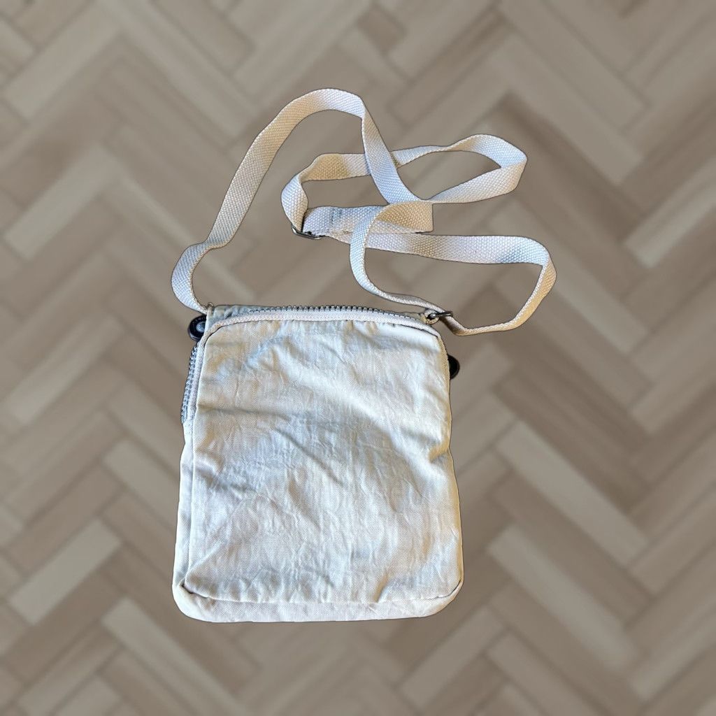 Vintage Kipling Womans Small Beige Nylon Crossbody Mini Bag Size ONE SIZE - 1 Thumbnail