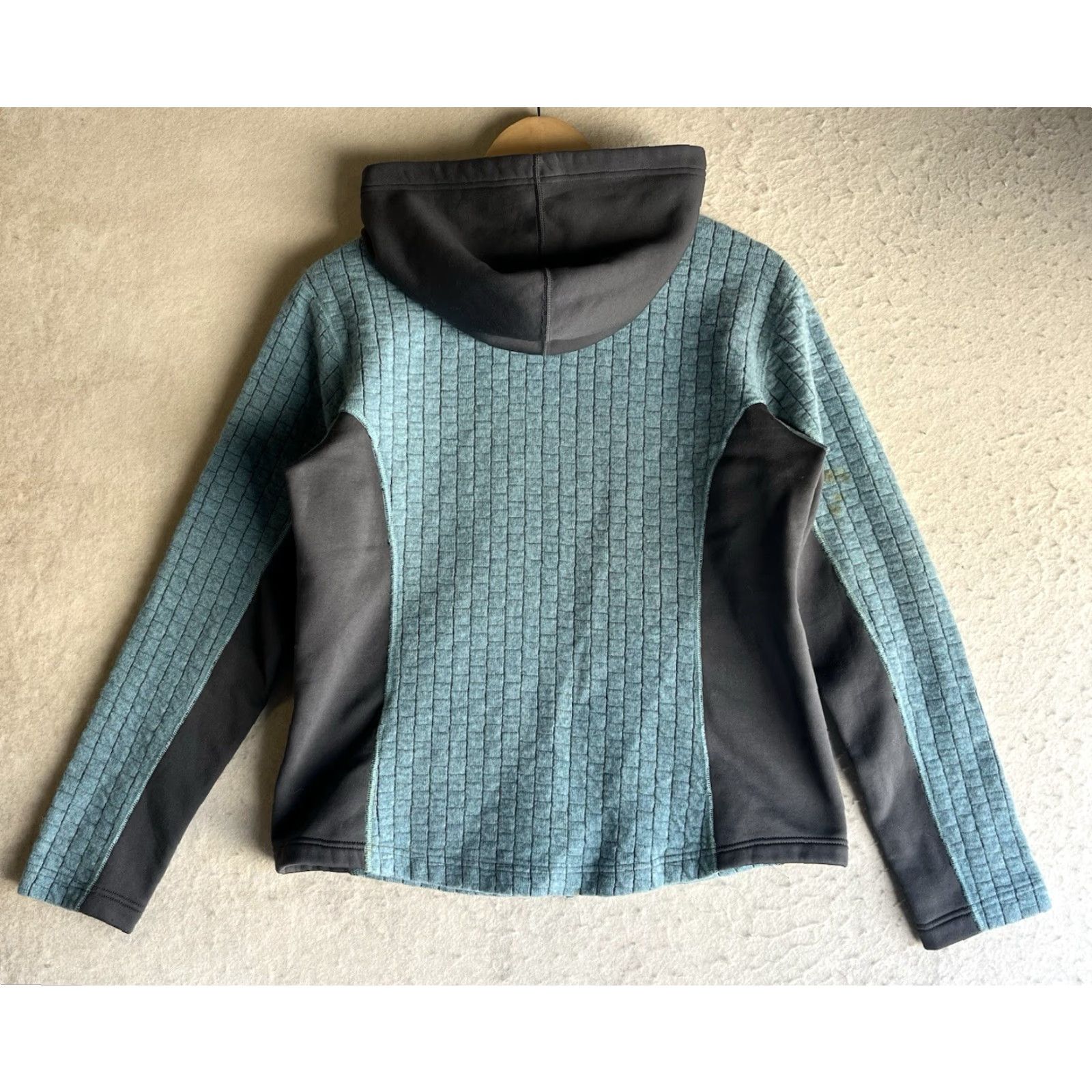 Patagonia Patagonia Hoodie Jacket Full Zip Quilted Teal S Women Wool Blend Outdoors Size S / US 4 / IT 40 - 2 Thumbnail