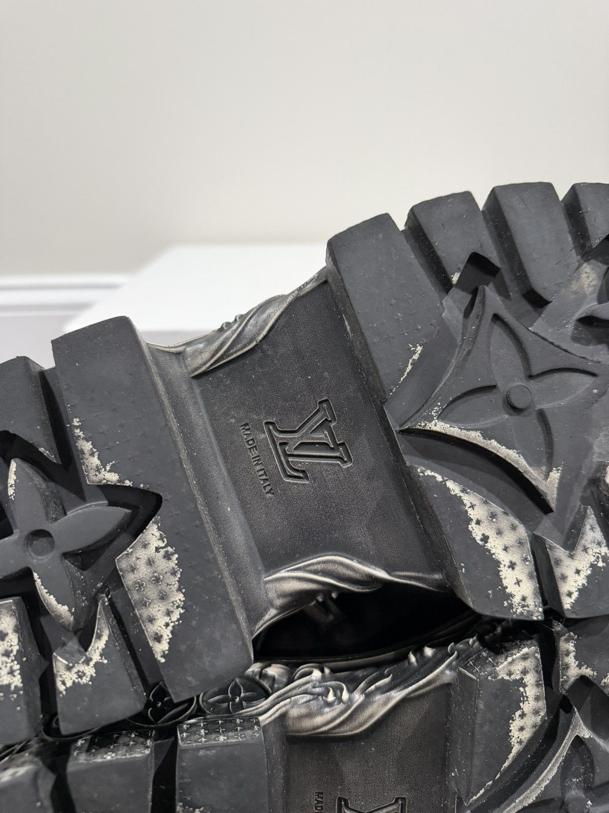 Louis Vuitton Louis Vuitton Virgil Abloh FW22 Baroque Ranger Leather Boots Size US 8 / EU 41 - 9 Thumbnail