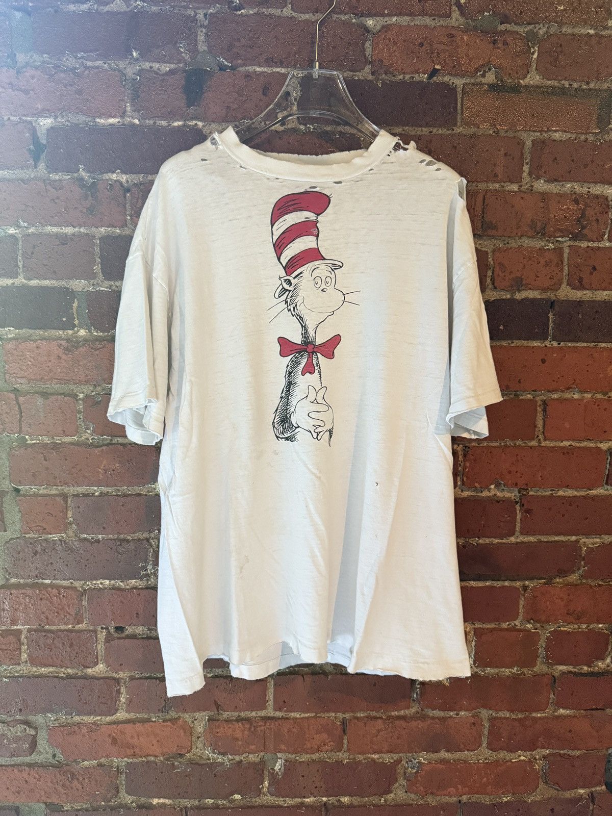 Vintage Paper thin THRASHED Cat in the Hat Dr. Suess vintage t shirt Size US XL / EU 56 / 4 - 1 Thumbnail