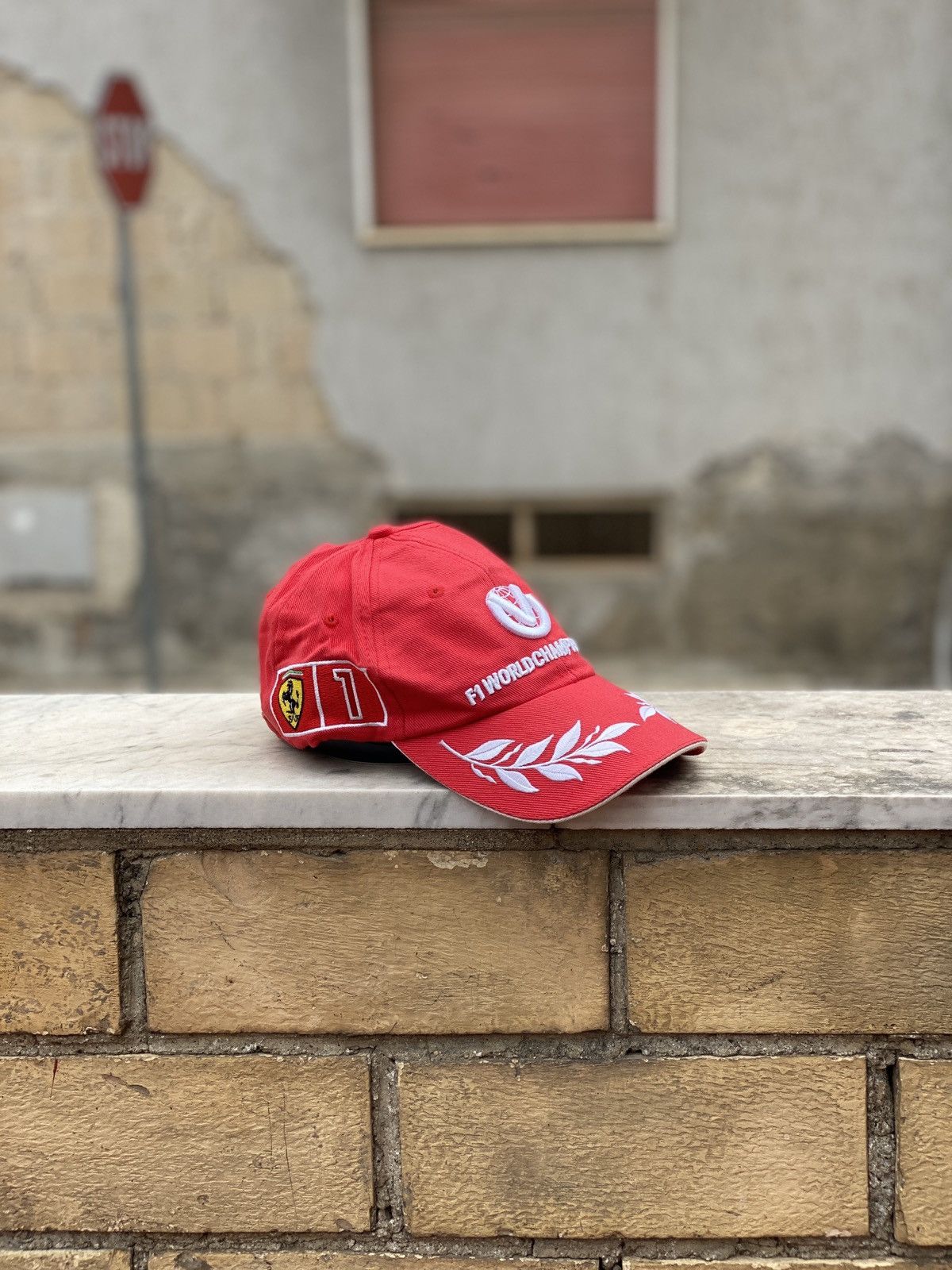 Formula 1 Michael Schumacher F1 World Champion 2000 Ferrari Cap Size ONE SIZE - 1 Thumbnail