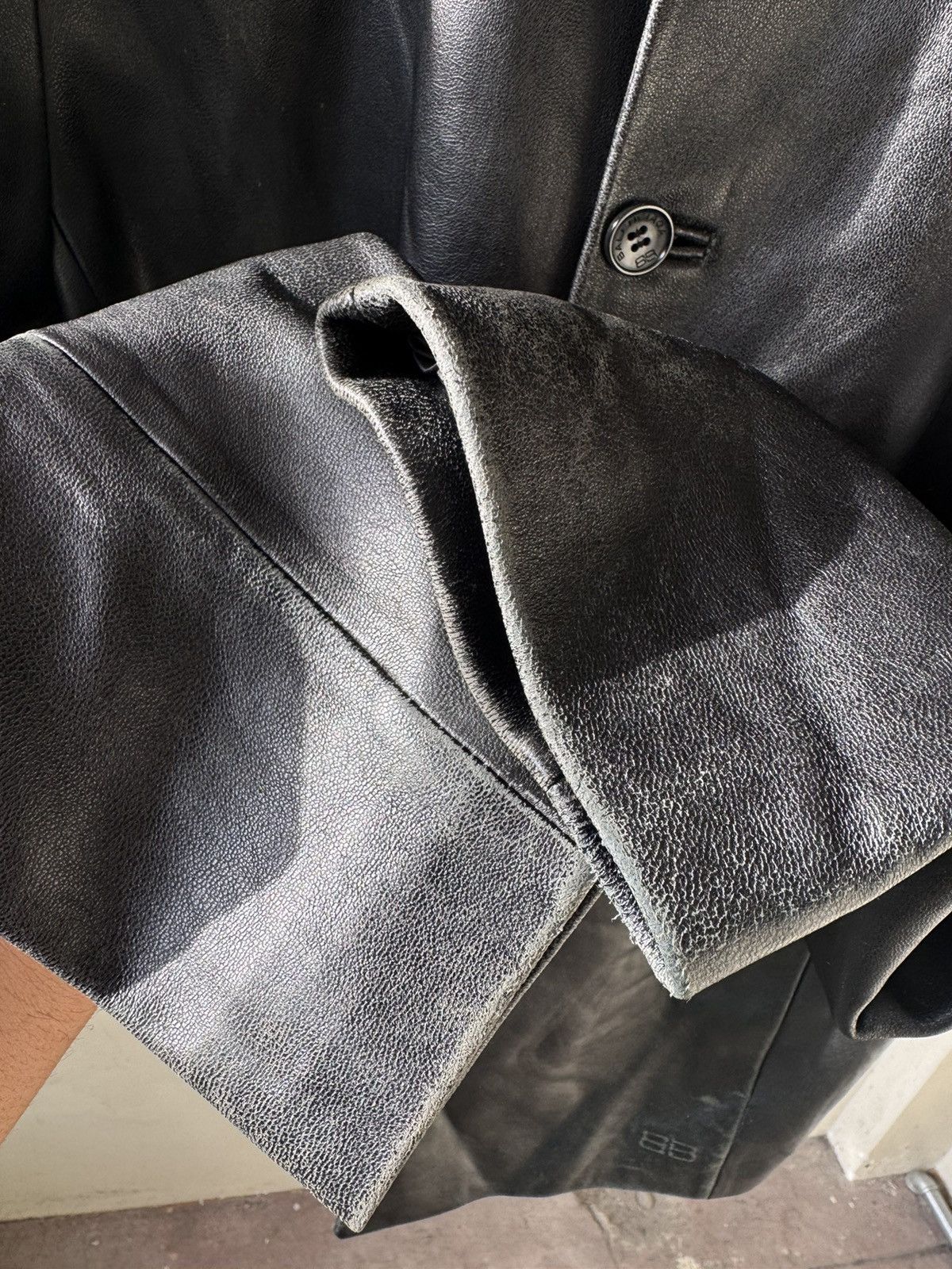 Balenciaga Balenciaga Nicolas Ghesquière Button Up Leather Jacket Size US L / EU 52-54 / 3 - 7 Thumbnail