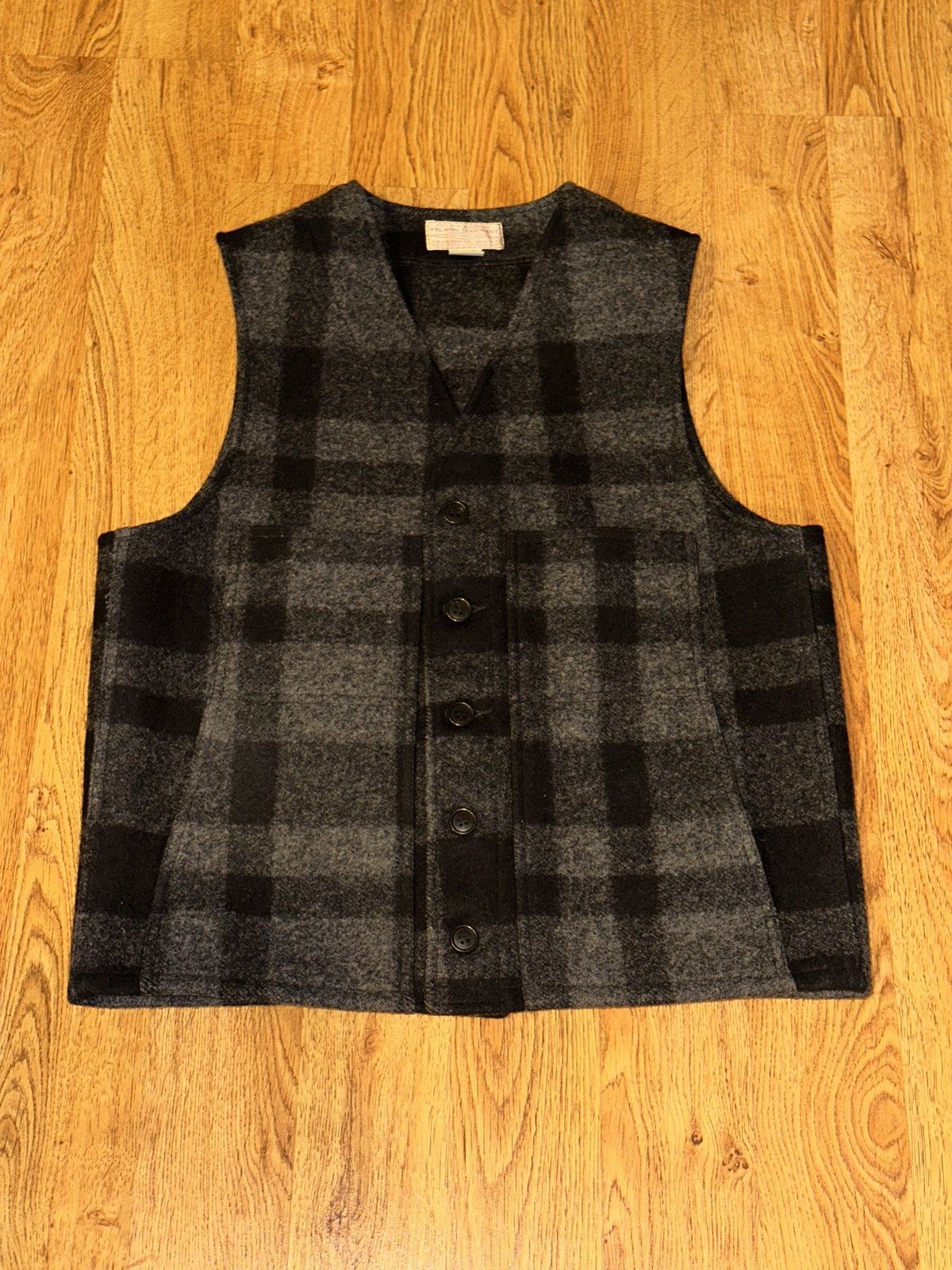 Filson Vintage CC Filson Vest 40 Grey Mackinaw Virgin Wool Plaid Size US M / EU 48-50 / 2 - 6 Thumbnail