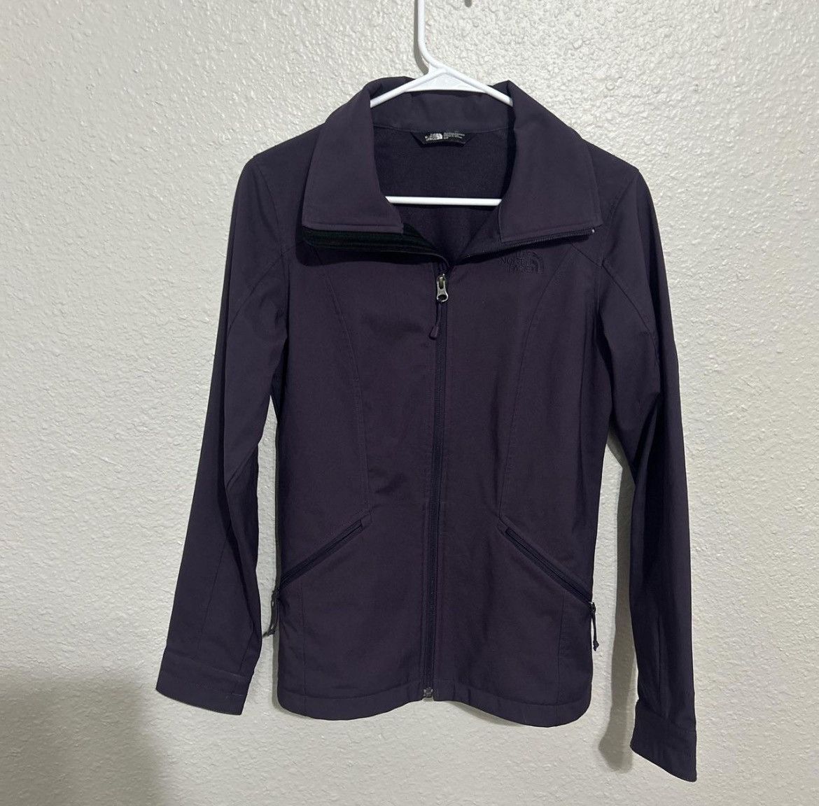 The North Face Women's The North Face Softshell Jacket - Dark Purple Size S Size S / US 4 / IT 40 - 1 Thumbnail