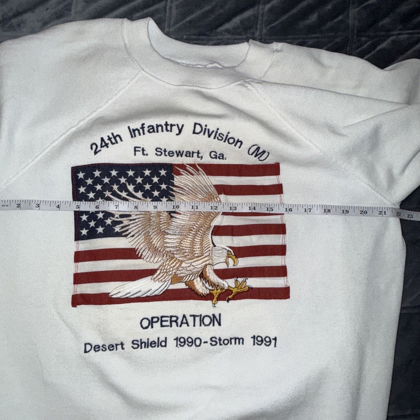 Hanes Vintage Desert Storm Shield 90’s Sweatshirt White XL Eagle Size US XL / EU 56 / 4 - 6 Thumbnail
