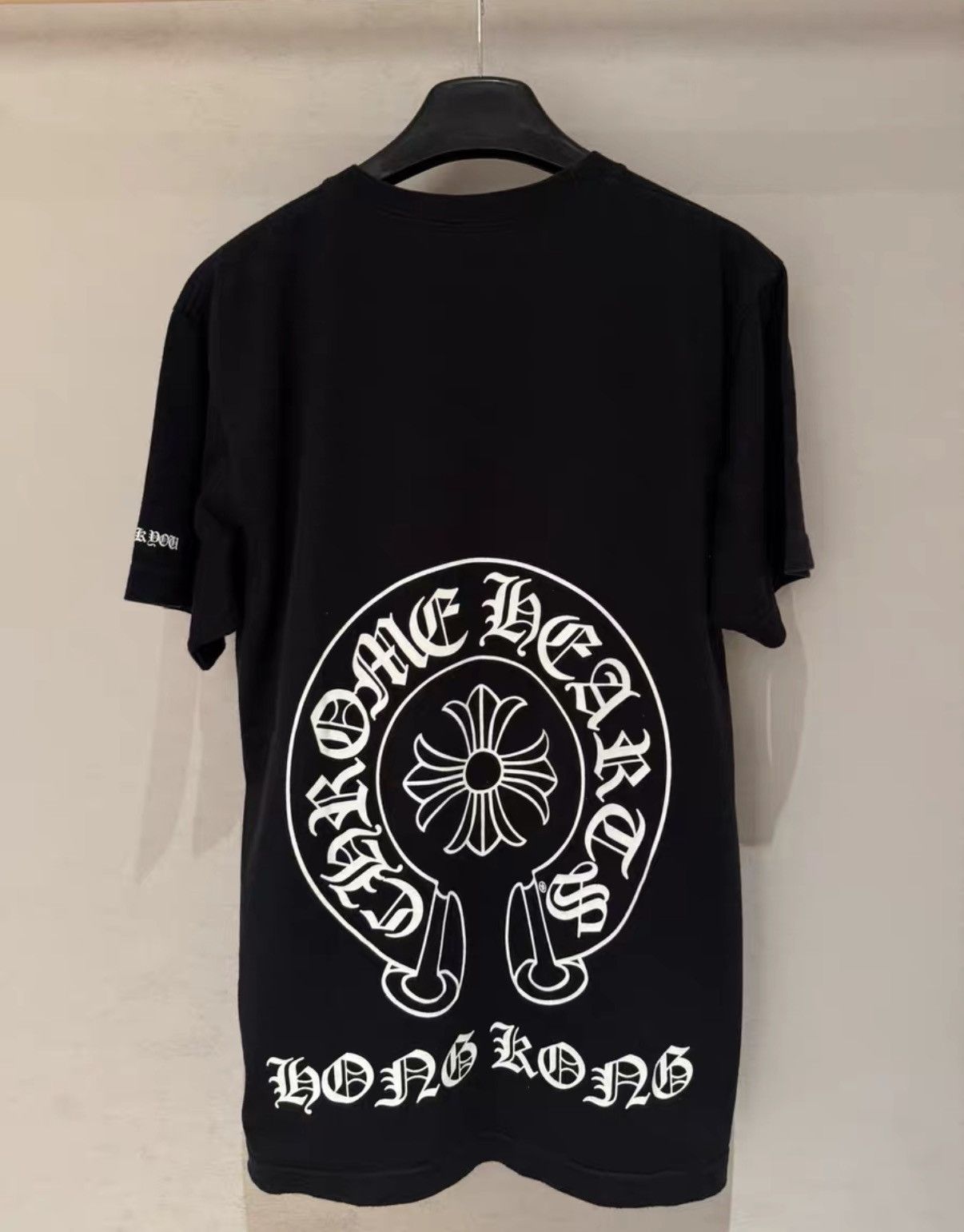 Chrome Hearts Chrome Hearts Black Crewneck Hong Kong City Exclusive Short Size US M / EU 48-50 / 2 - 1 Thumbnail