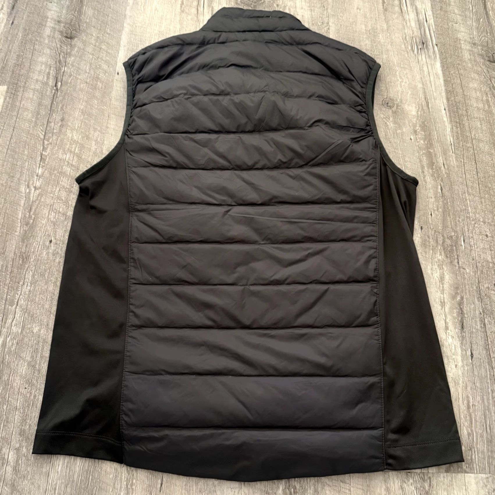Eddie Bauer Eddie Bauer Mens Puffer Vest Gray Size Medium 550 Down Full Zip Nylon Stand-Up Collar Pockets Quilted Logo Vest Mens Size US M / EU 48-50 / 2 - 5 Thumbnail