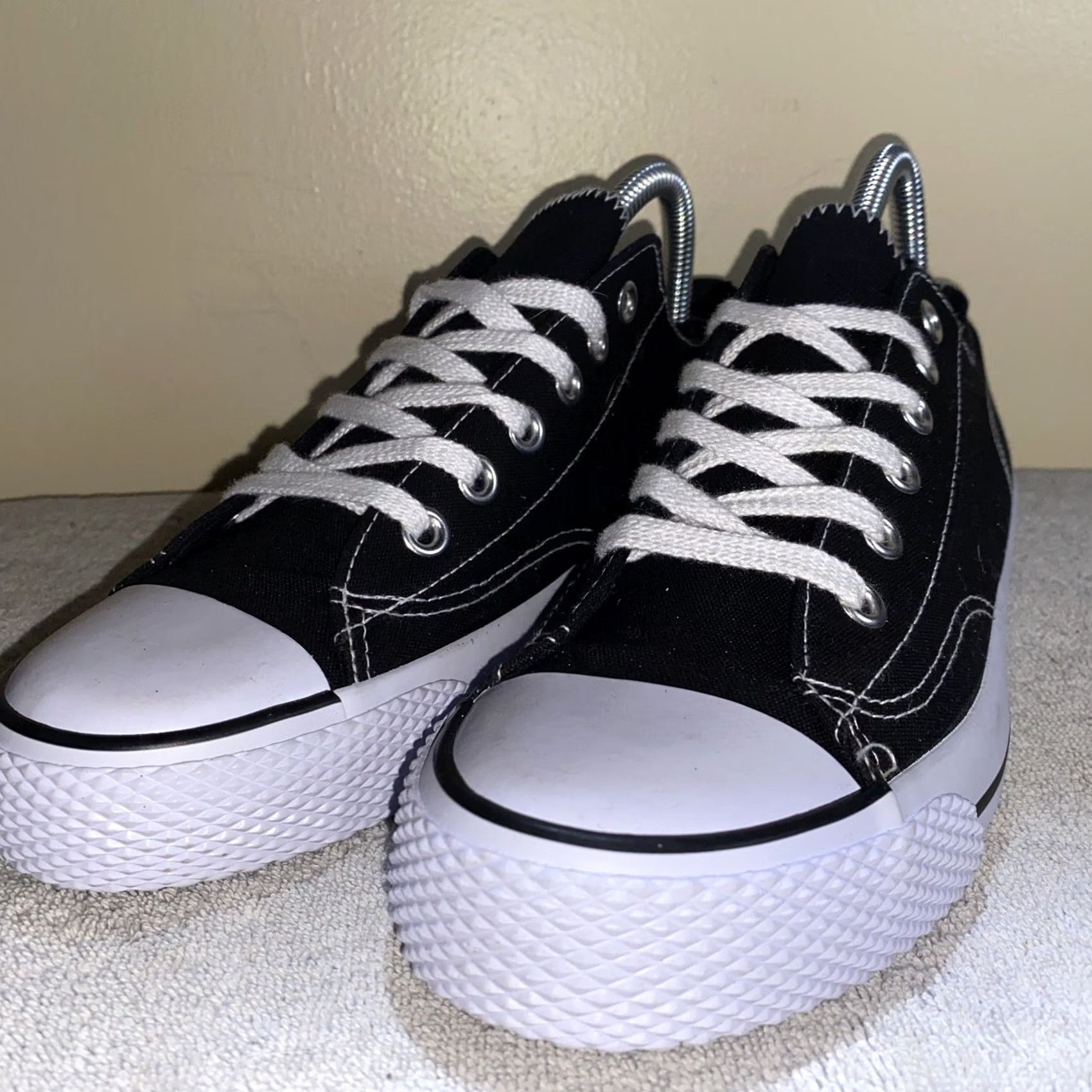 Airwalk Airwalk Mens Black Canvas Sneaker Size 7 Size US 7 / EU 40 - 3 Thumbnail