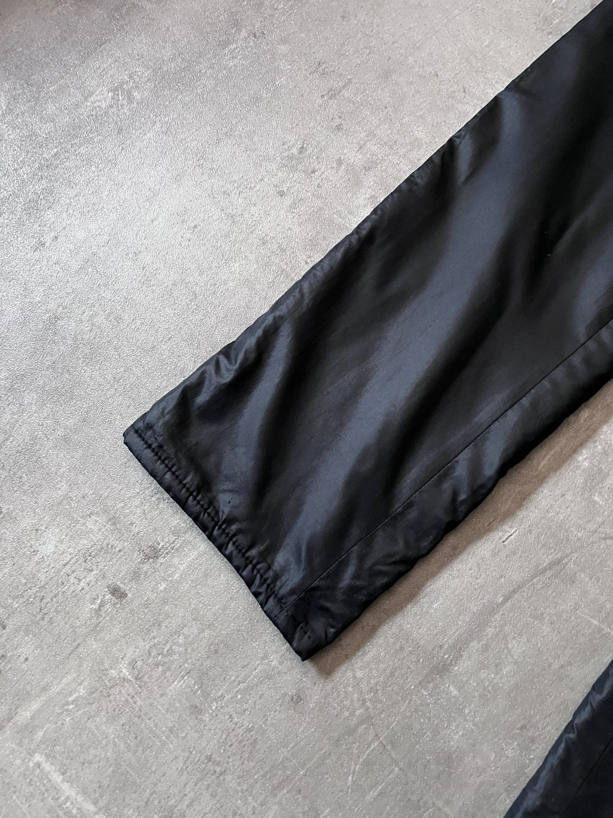 Helmut Lang Helmut Lang 1997 nylon black pants archival Size US 30 / EU 46 - 12 Thumbnail
