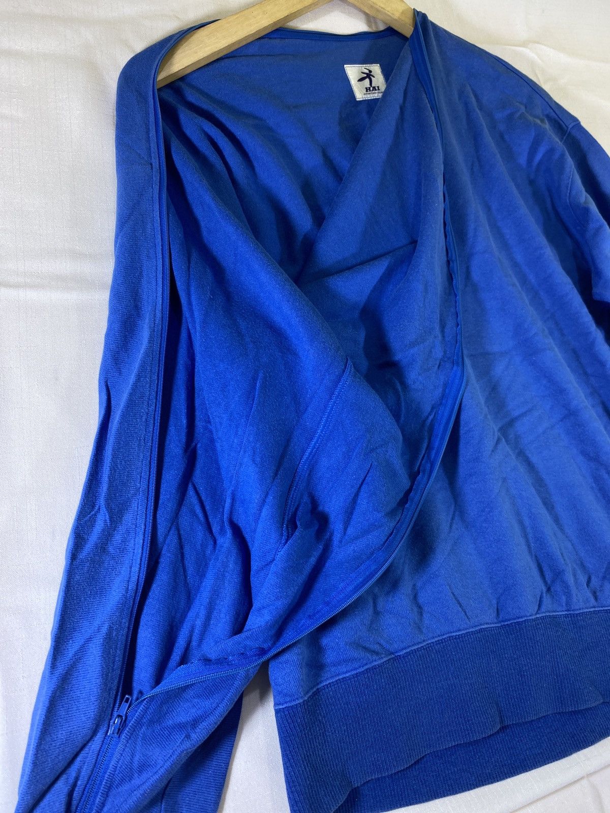 Hai Sporting Gear unique zip sleeve issey miyake Size US S / EU 44-46 / 1 - 1 Thumbnail