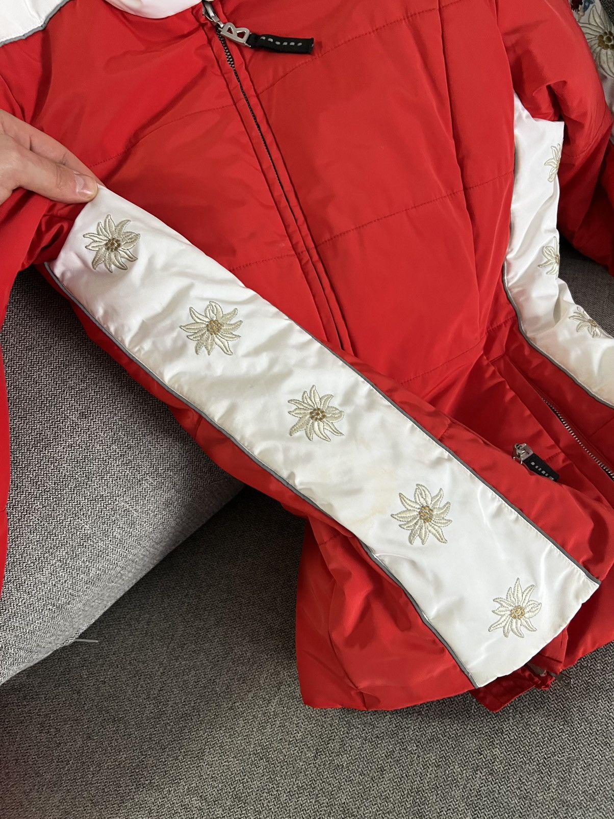 Bogner Vintage Bogner Women's Premium Ski Jacket Red White Size S / US 4 / IT 40 - 19 Thumbnail