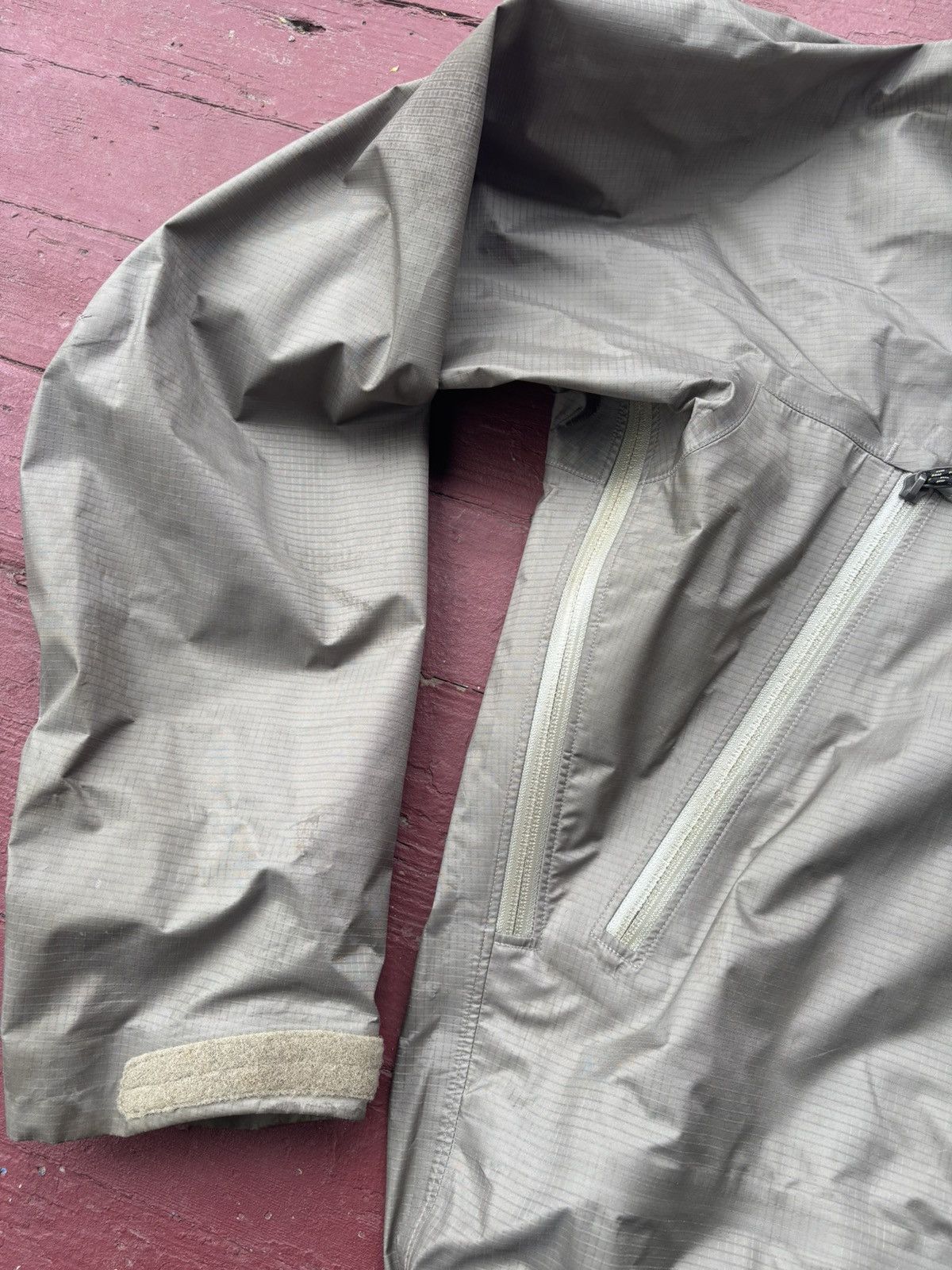 Arc'teryx 1998 Arc’teryx First Edition Beta Lt Alpine Size Medium Size US M / EU 48-50 / 2 - 10 Thumbnail