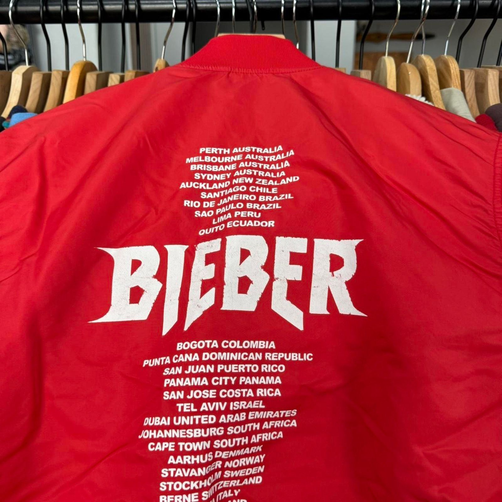 Other 2017 Justin Bieber Team Tour Jacket Red Size US S / EU 44-46 / 1 - 6 Thumbnail