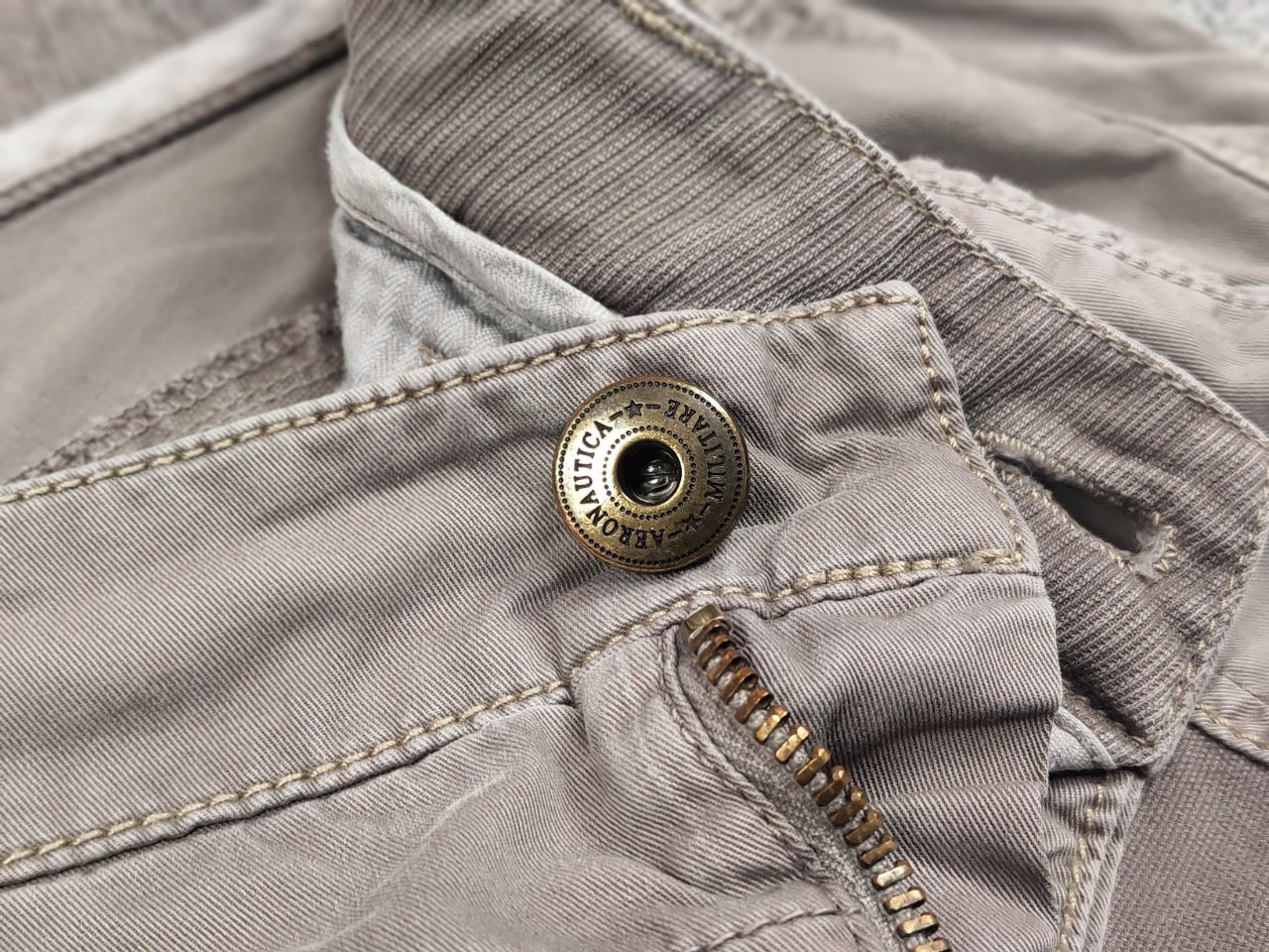 Aeronautica Militare Aeronautica Militare Vintage logo Cargo Zip Beige Pants Size US 30 / EU 46 - 17 Thumbnail