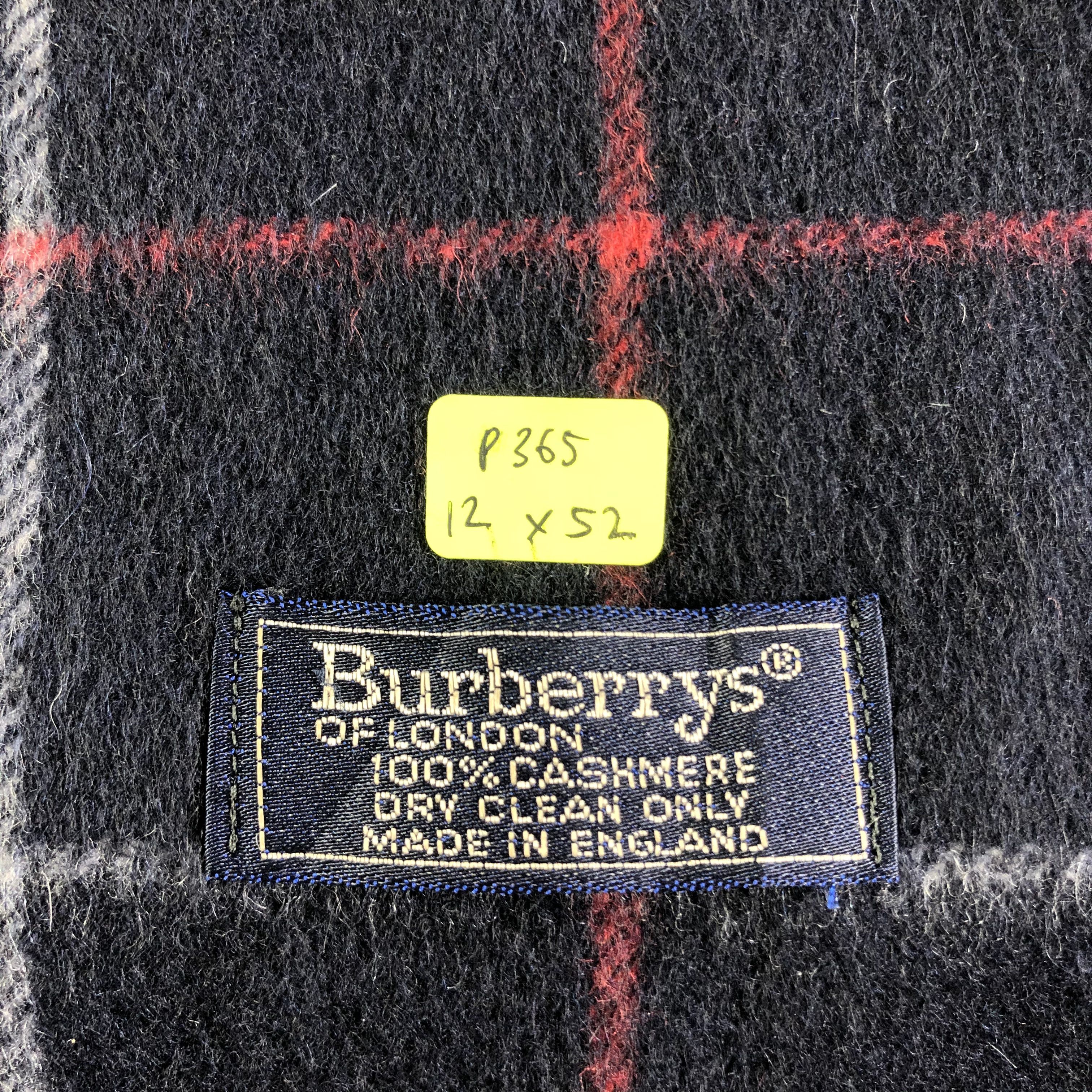 Burberry Burberry Cashmere Scarf / Muffler / Neckwear P365 Size ONE SIZE - 6 Thumbnail
