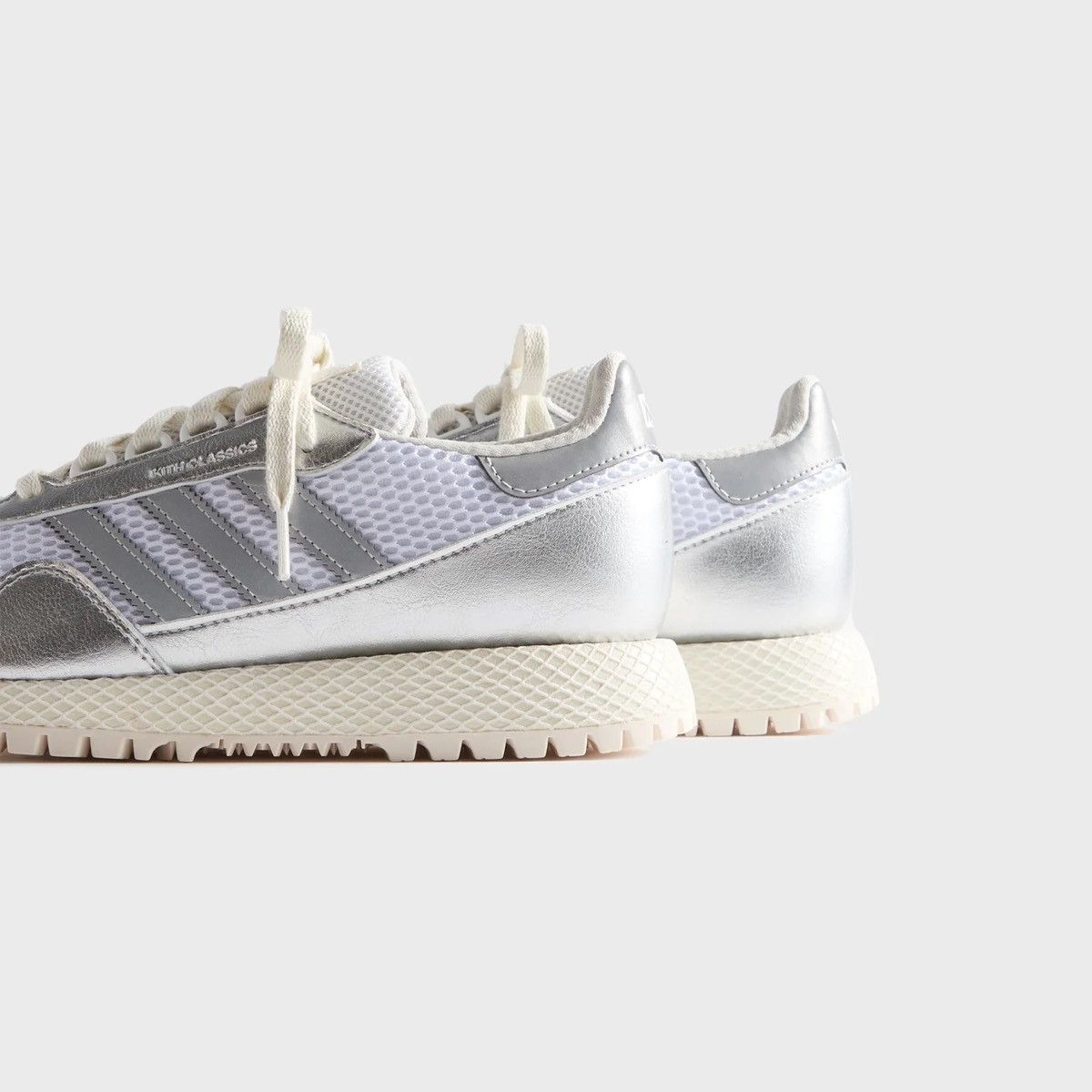 Adidas × Kith Kith for adidas New York WHITE NAVY BLAZER SILVER METALLIC Size US 8 / EU 41 - 3 Thumbnail