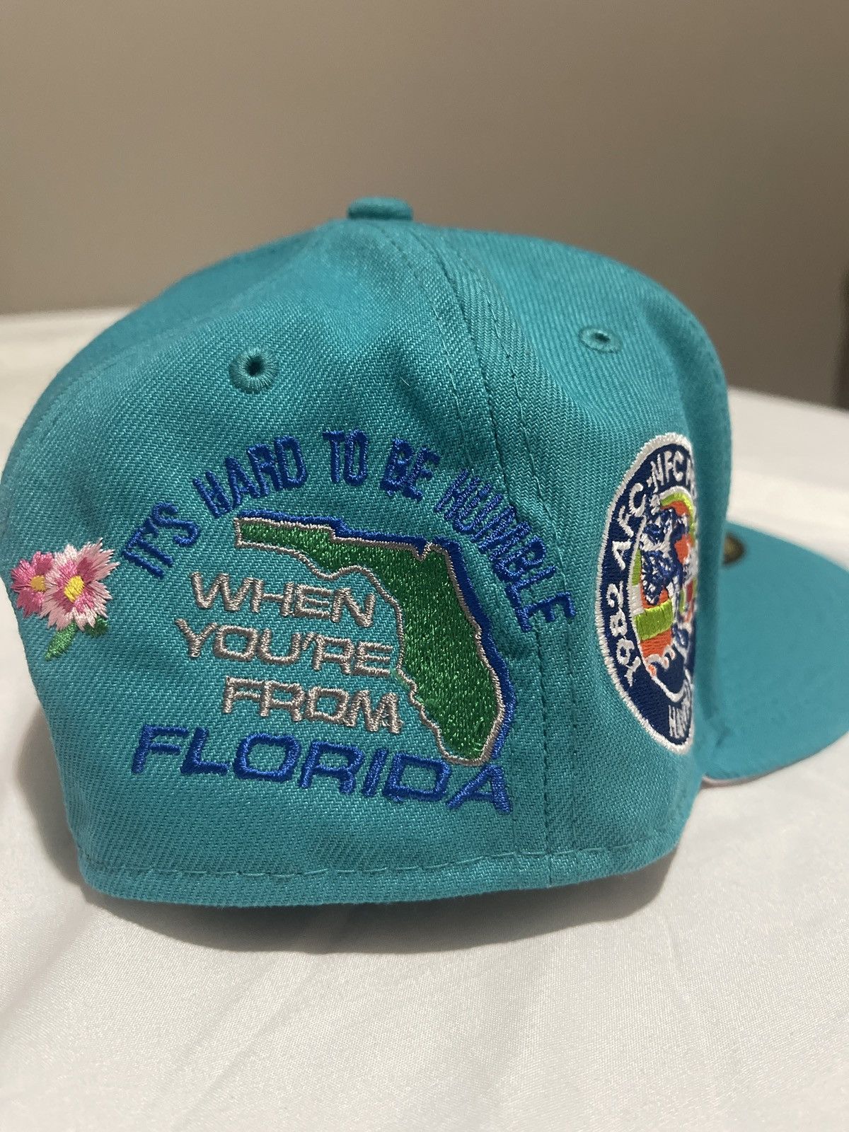 New Era Miami Dolphins fitted 7 1/8 Size ONE SIZE - 3 Thumbnail