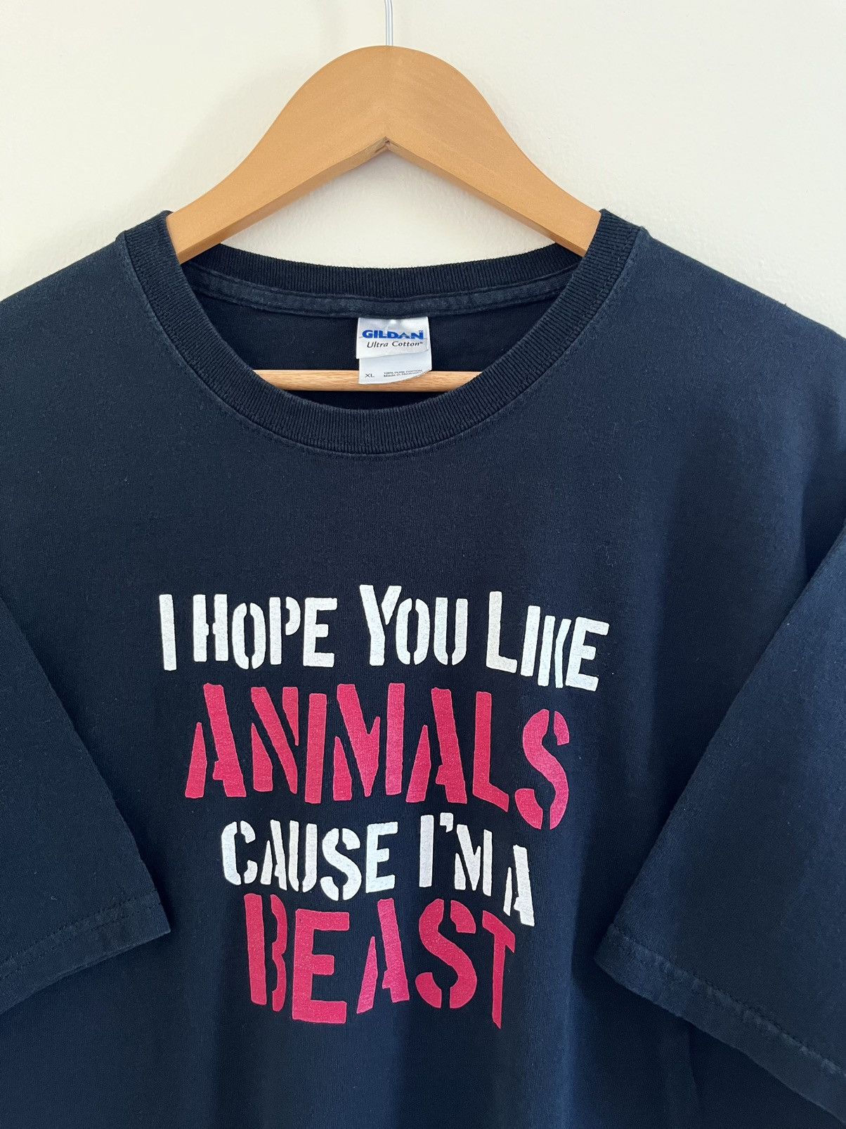 Vintage Vintage Y2K Adult Humor “I Hope You Like Animals…” T-Shirt Size US XL / EU 56 / 4 - 2 Thumbnail