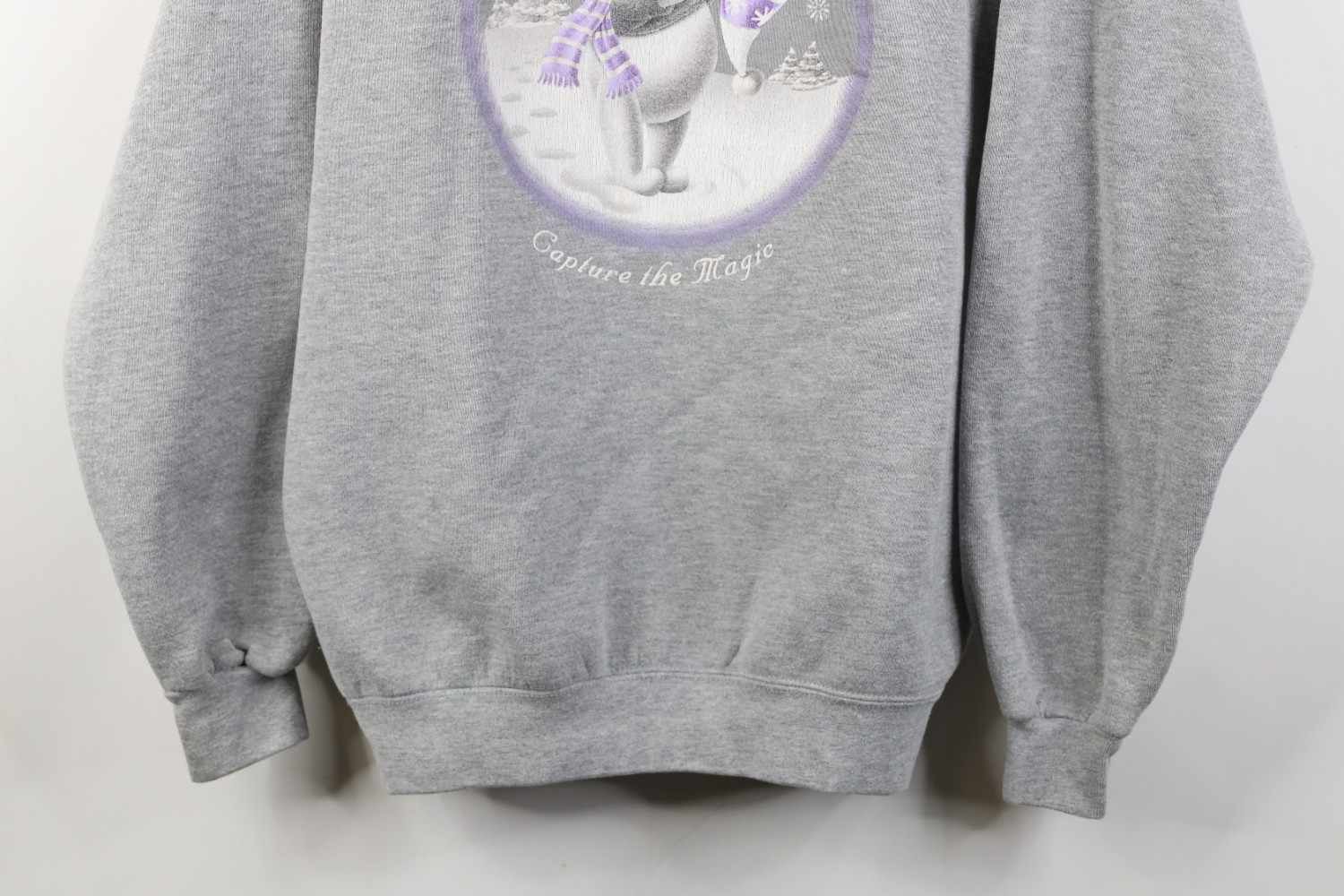 Disney Vintage 90s Disney Christmas Winnie the Pooh Sweatshirt Size M / US 6-8 / IT 42-44 - 3 Thumbnail