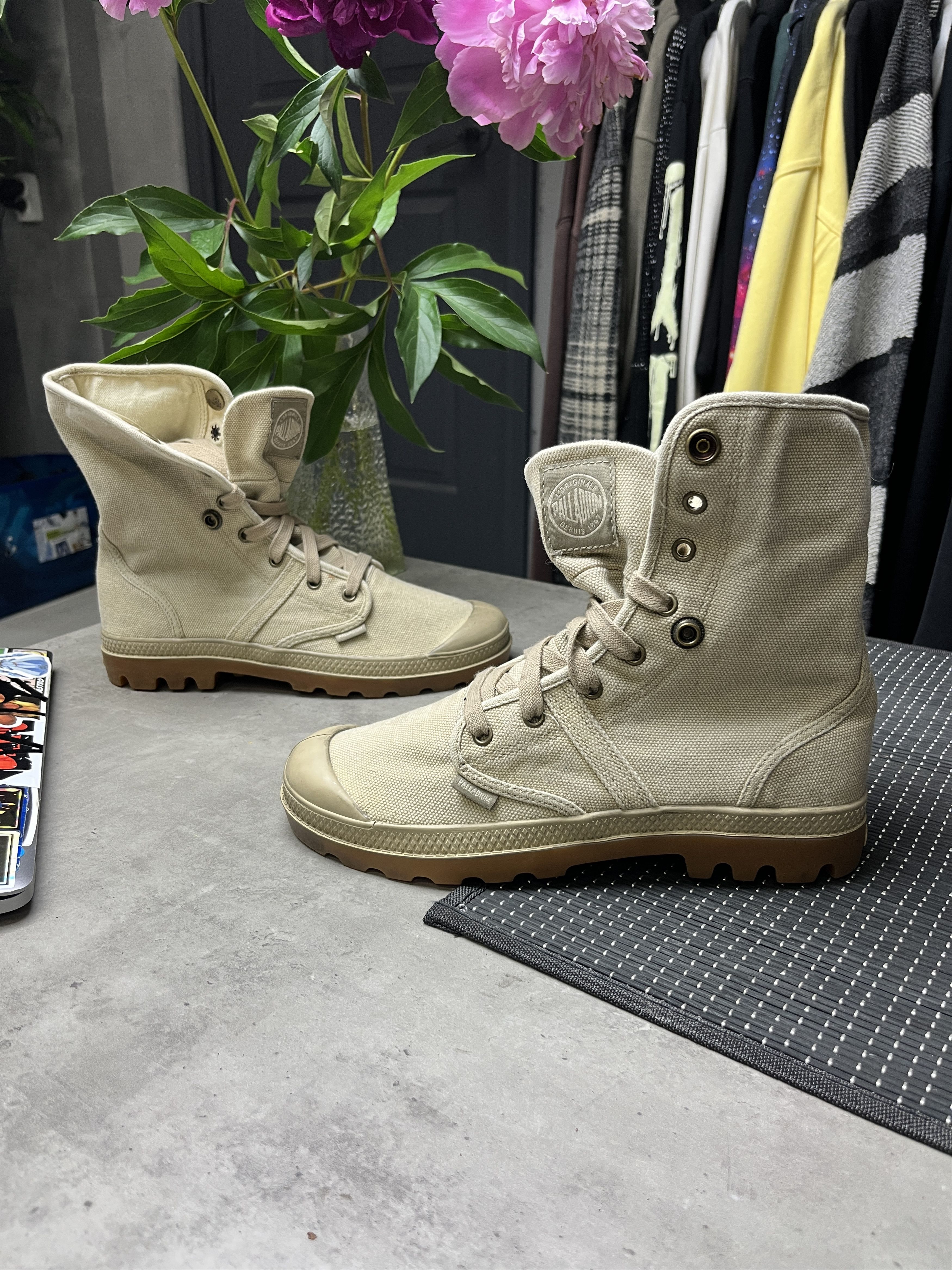 Other PALLADIUM PAMPA HI CANVAS BEIGE BOOTS - 5104 Size US 8 / EU 41 - 2 Thumbnail