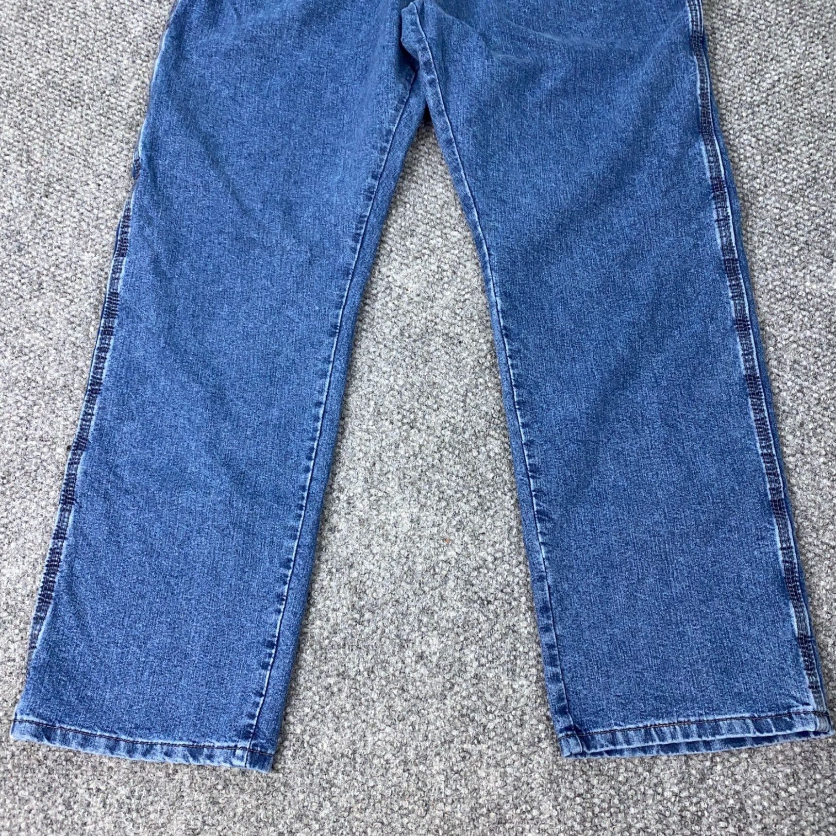 Wrangler VTG Wrangler Authentics Jeans Mens 38x31 Blue Denim Straight 5-Pocket Regular Denim Jeans Mens Blue VTG Wrangler Authentics Jeans Size US 38 / EU 54 - 3 Thumbnail