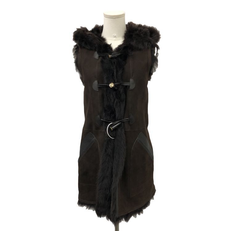 Louis Vuitton Louis Vuitton Shearling Toggle Vest Size 38 Size XS / US 0-2 / IT 36-38 - 1 Thumbnail