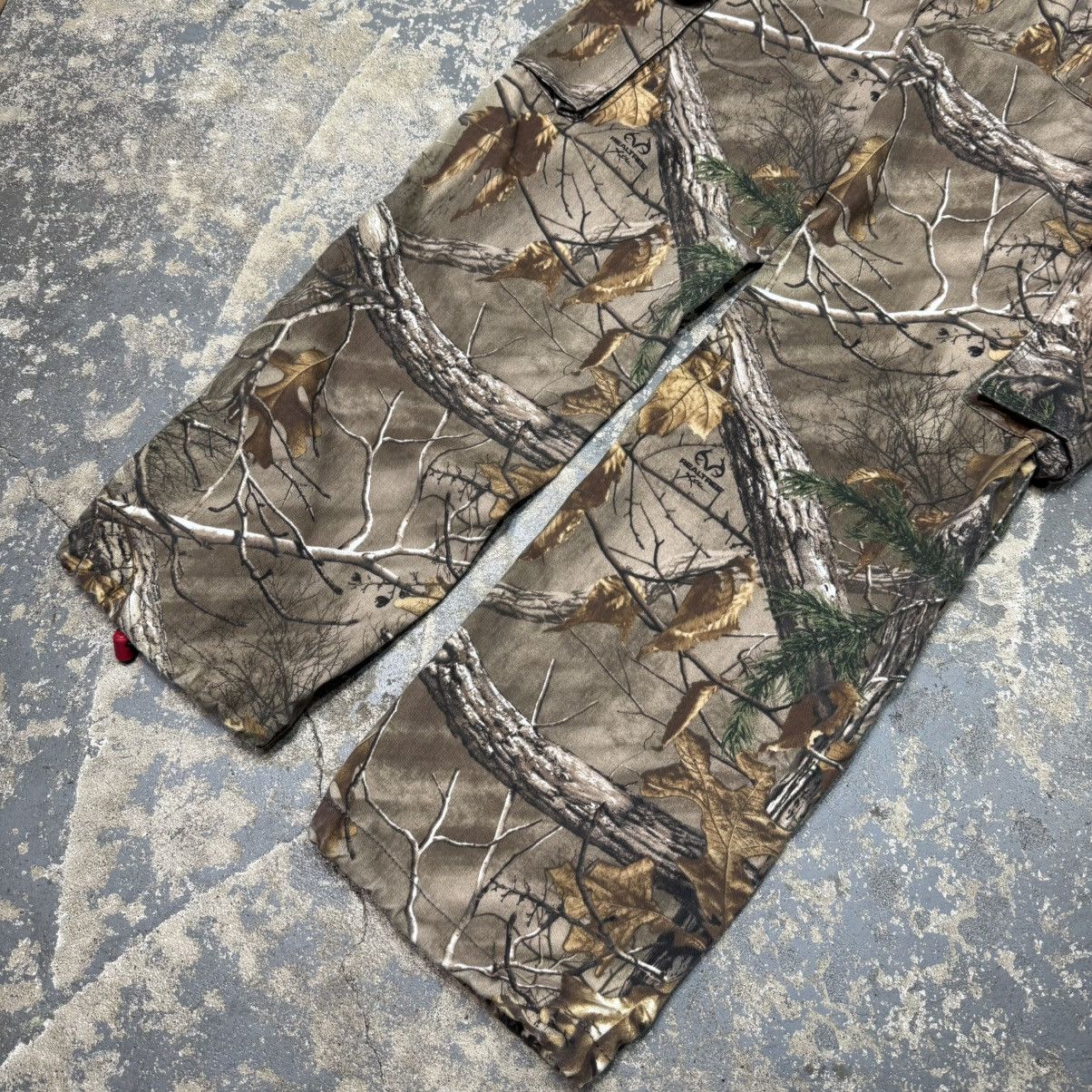 Vintage Vintage Realtree Gander Mountain Camo Baggy Cargo Pants Size US 32 / EU 48 - 8 Thumbnail