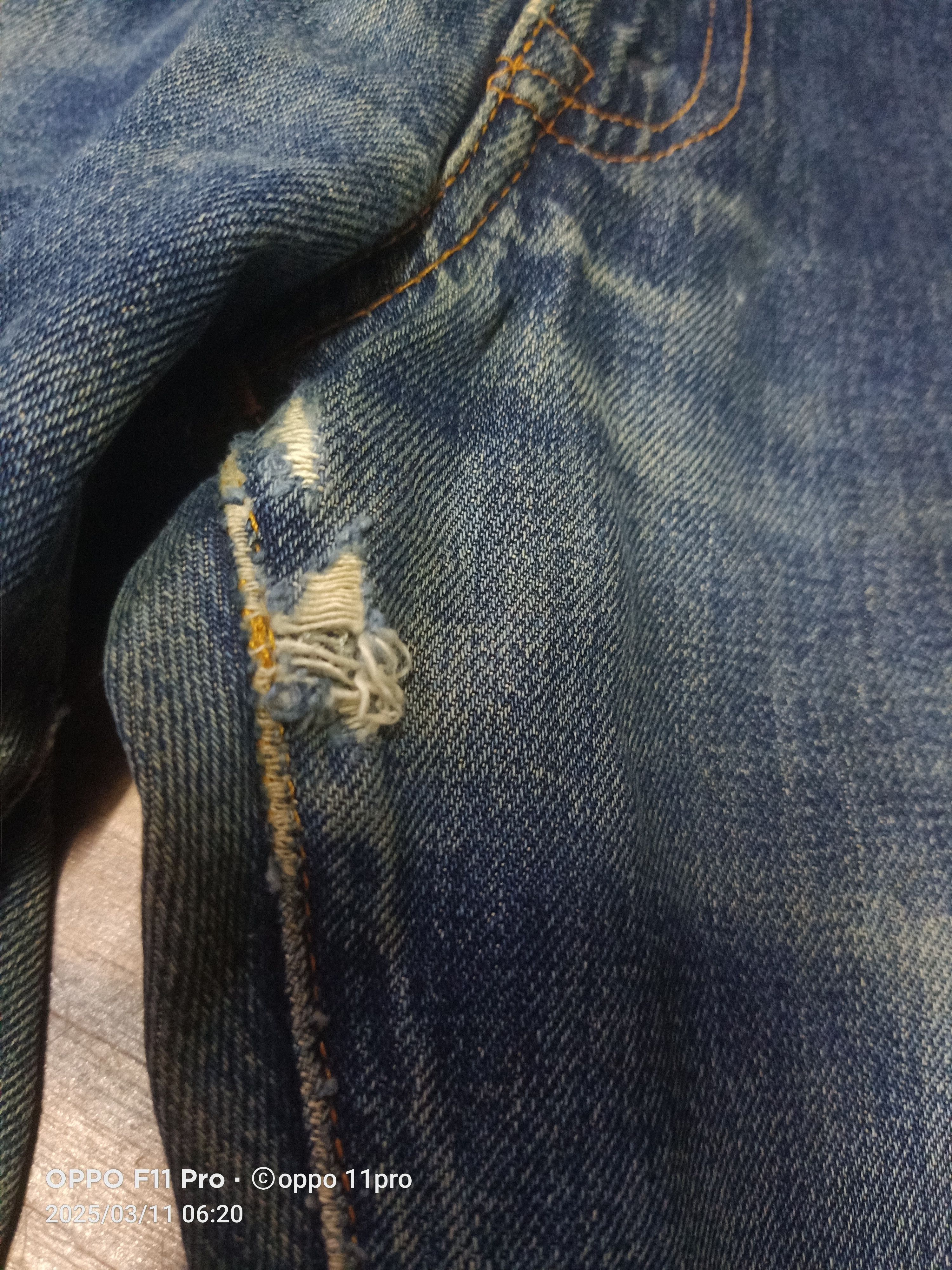 4GSELLER × Levi's Vintage Clothing Levis Vintage Clothing 551Z XX Trashed Red Selvedge Size US 30 / EU 46 - 17 Thumbnail
