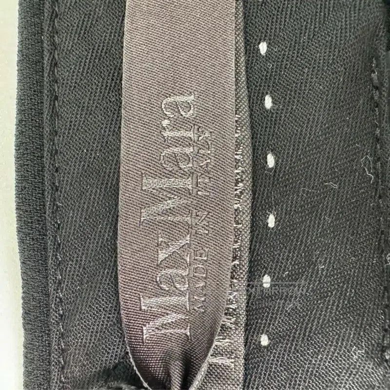 Max Mara MaxMara Black Acetate Casual Pants for Women . Size 24" / US 00 / IT 34 - 5 Thumbnail
