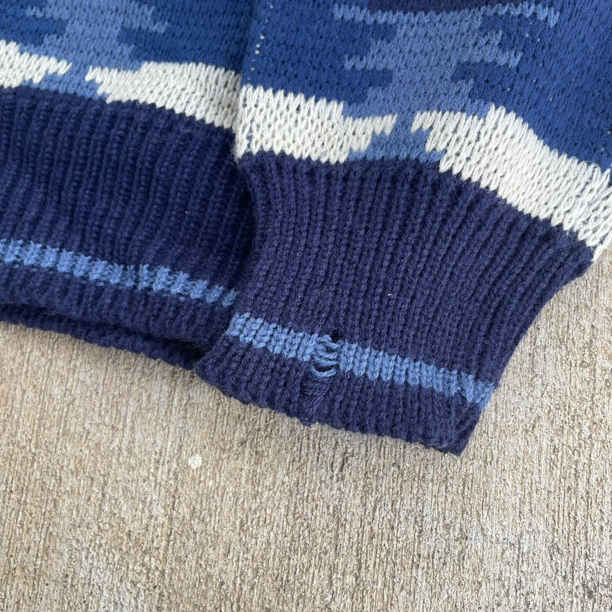 Other Vintage Trend Basics Geometric Knit Sweater Blue Mens M NWT Size US M / EU 48-50 / 2 - 4 Thumbnail