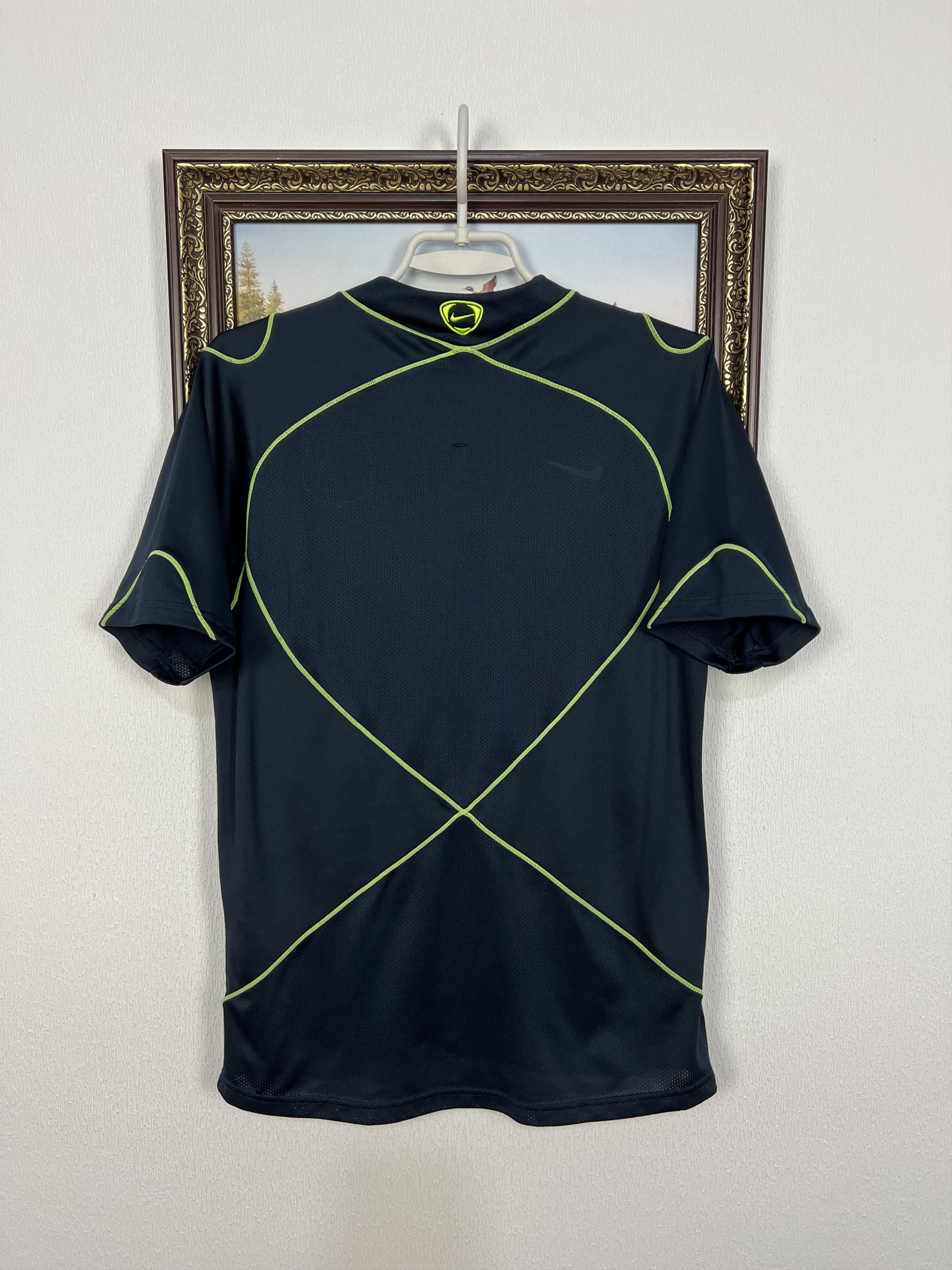 Nike Vintage Nike FC Barcelona Football Shirt Train Tee Jersey Size US M / EU 48-50 / 2 - 11 Thumbnail