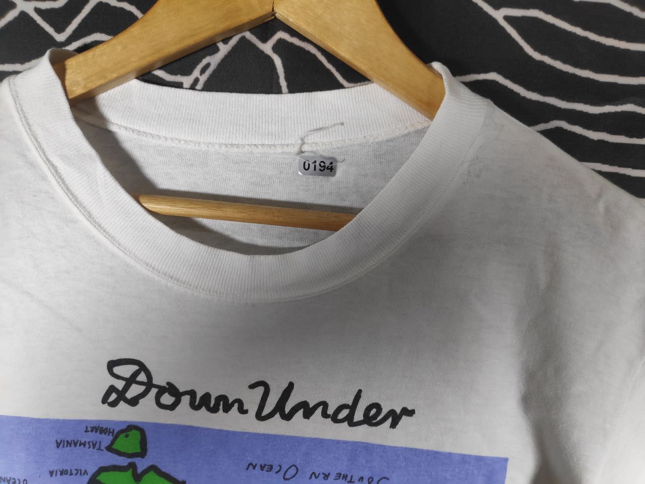 Vintage Vtg 90s Ken Done Under Australia Map Pop Art Surf Tee Size M Size US M / EU 48-50 / 2 - 4 Thumbnail