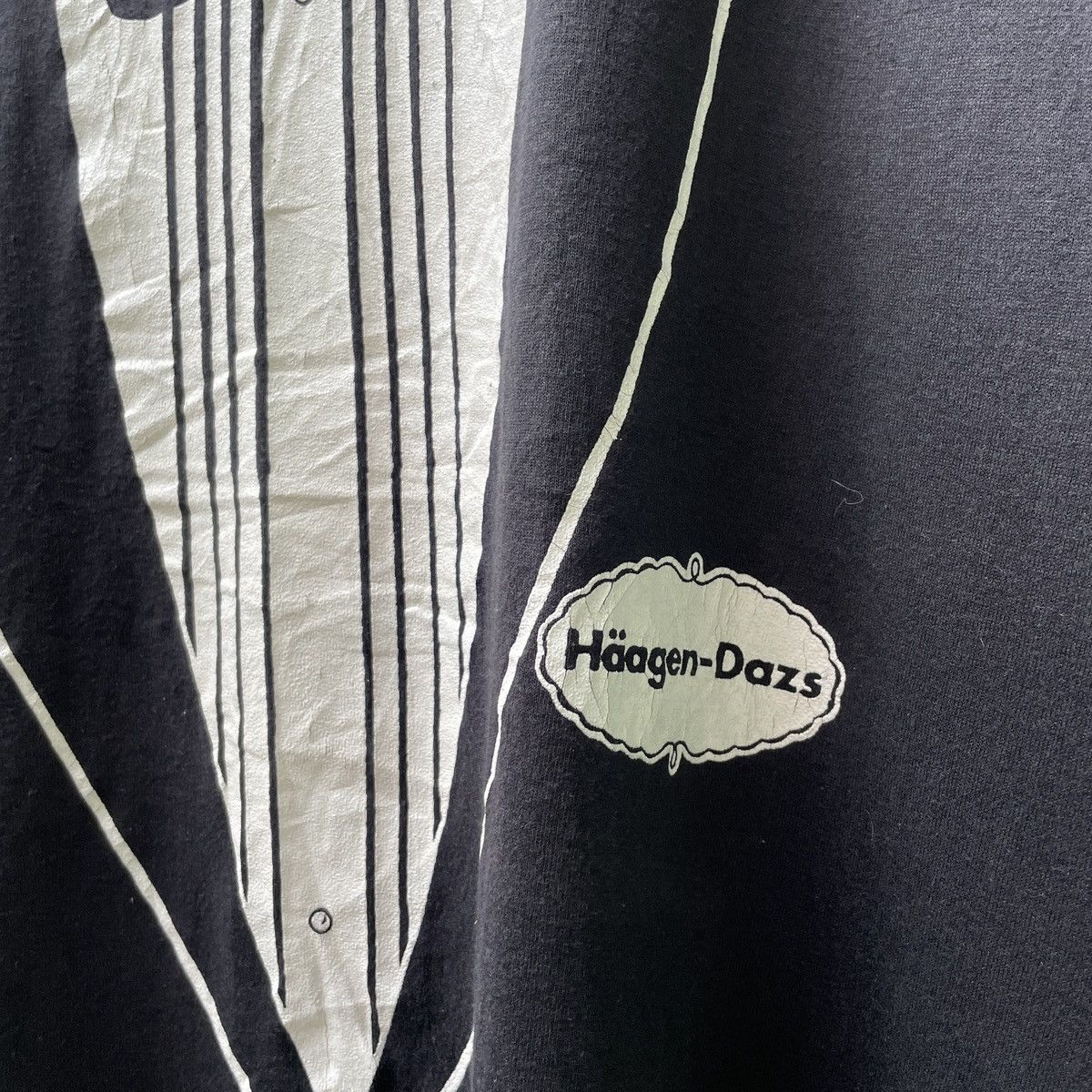 Vintage Vintage 80s Haagen Dazs Tuxedo Promo T-Shirt Single Stitch Size US M / EU 48-50 / 2 - 6 Thumbnail