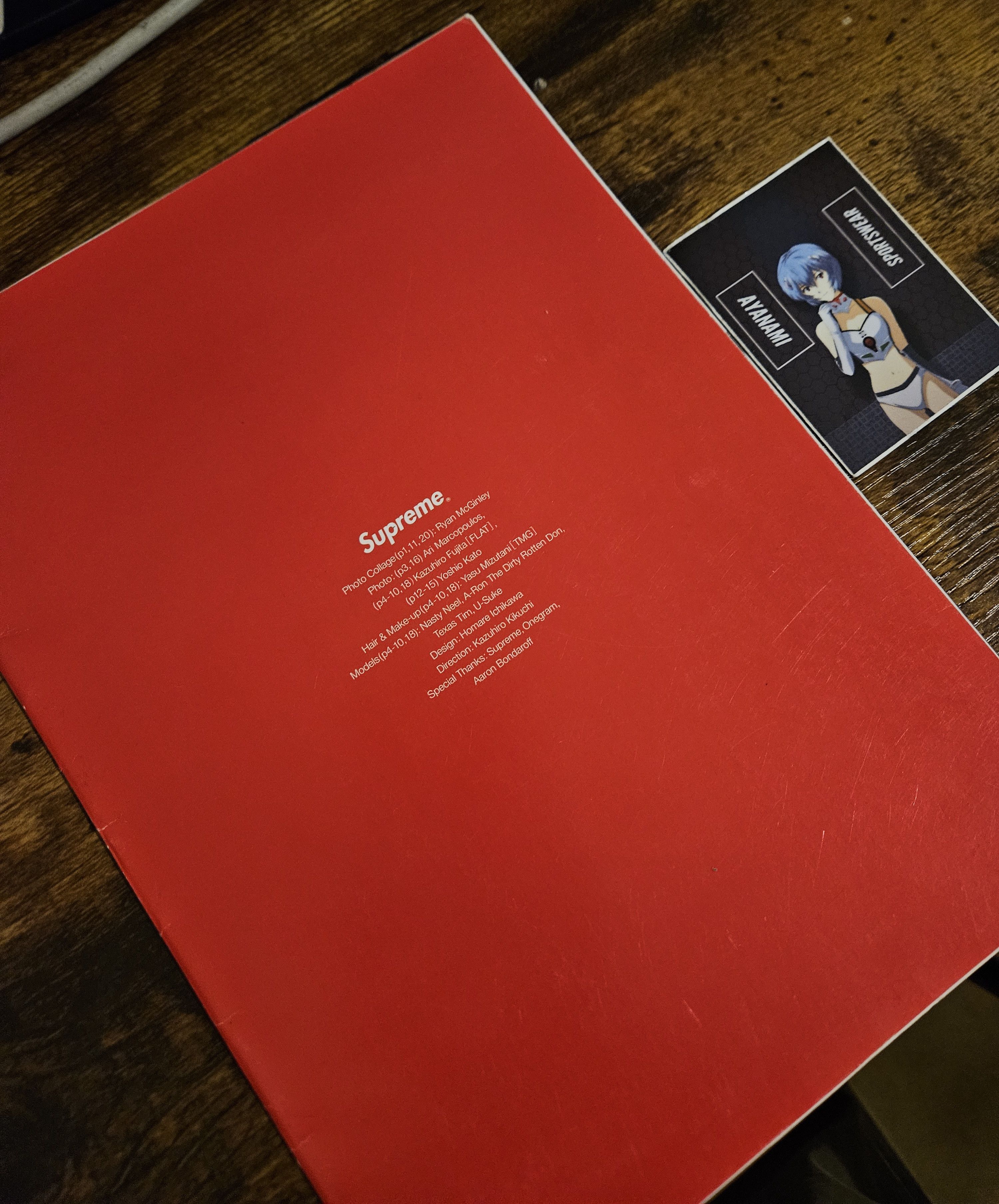 Supreme Supreme S/S 04 Catalog Book Size ONE SIZE - 2 Thumbnail