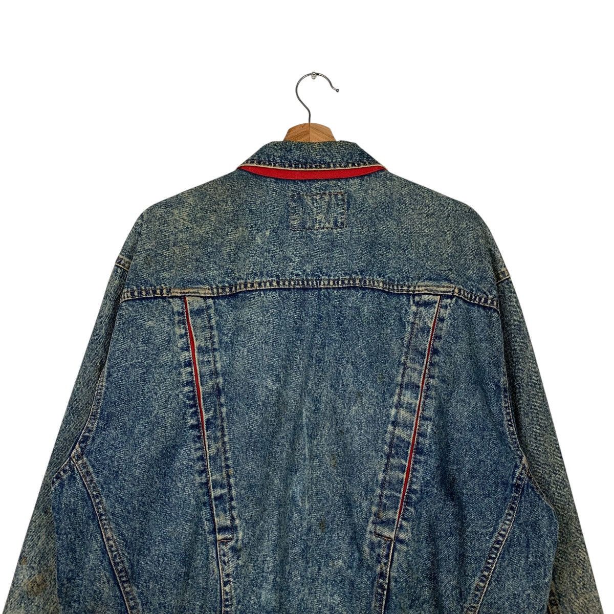 Japanese Brand Vintage CLUB & TEAM Blue Way Company Denim Jacket #2575-C116 Size US M / EU 48-50 / 2 - 8 Thumbnail