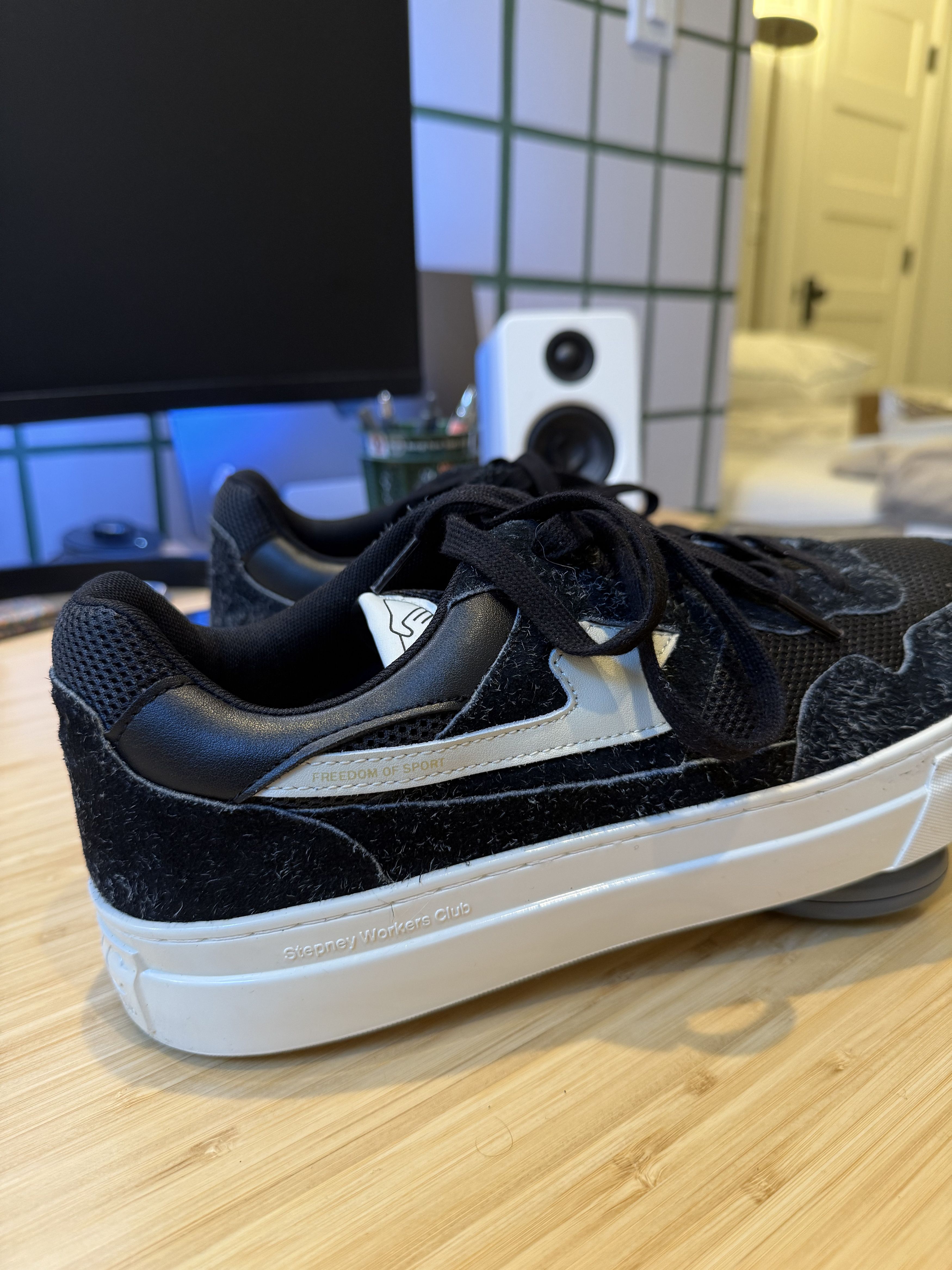 Stepney Workers Club SWC Black Low Top (EU47; fit 12-13 US) Size US 14 / EU 47 - 10 Thumbnail