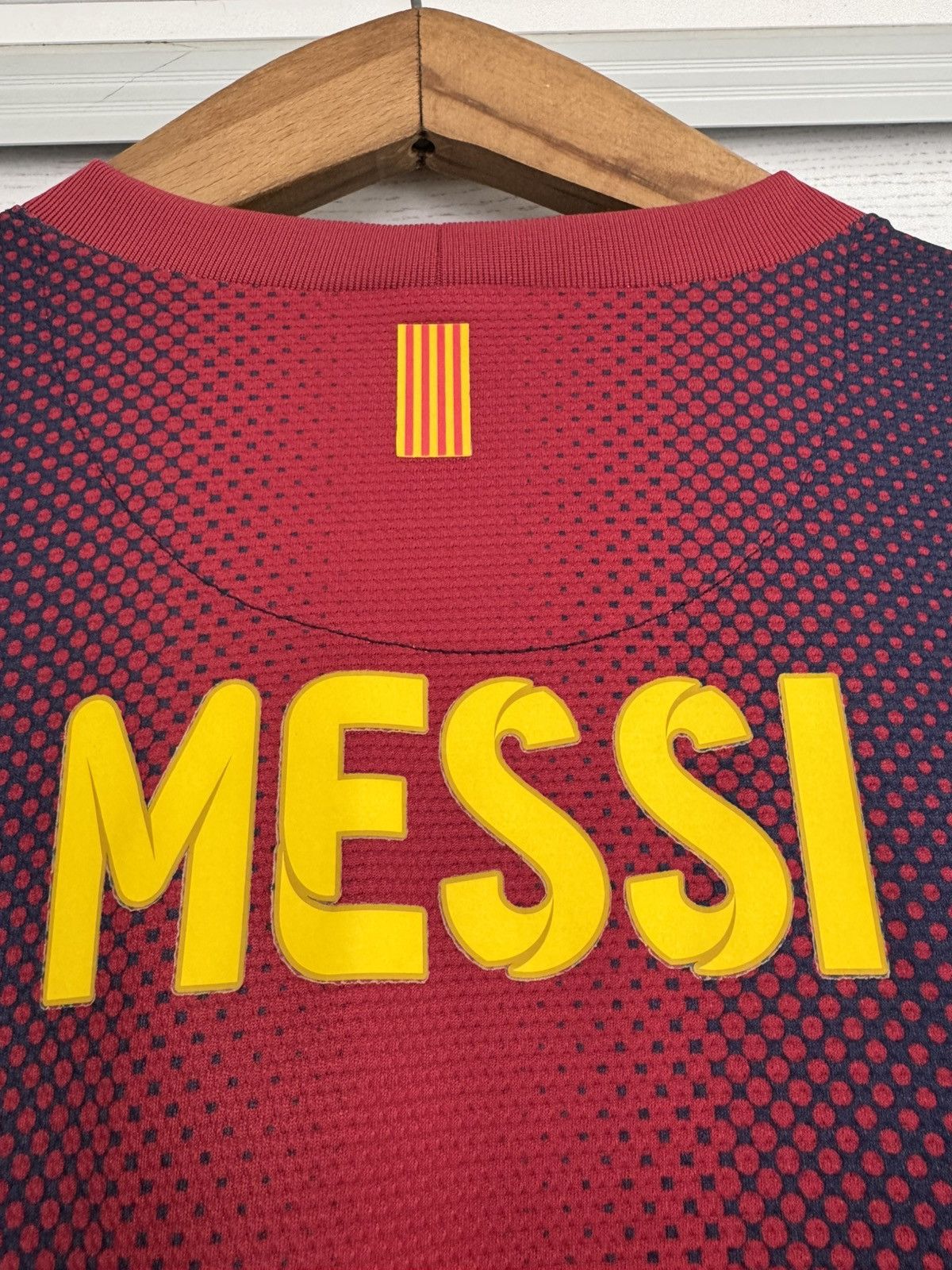Nike Messi #10 Barcelona 2012-2013 Home Soccer Jersey Vintage Kit Size US L / EU 52-54 / 3 - 9 Thumbnail